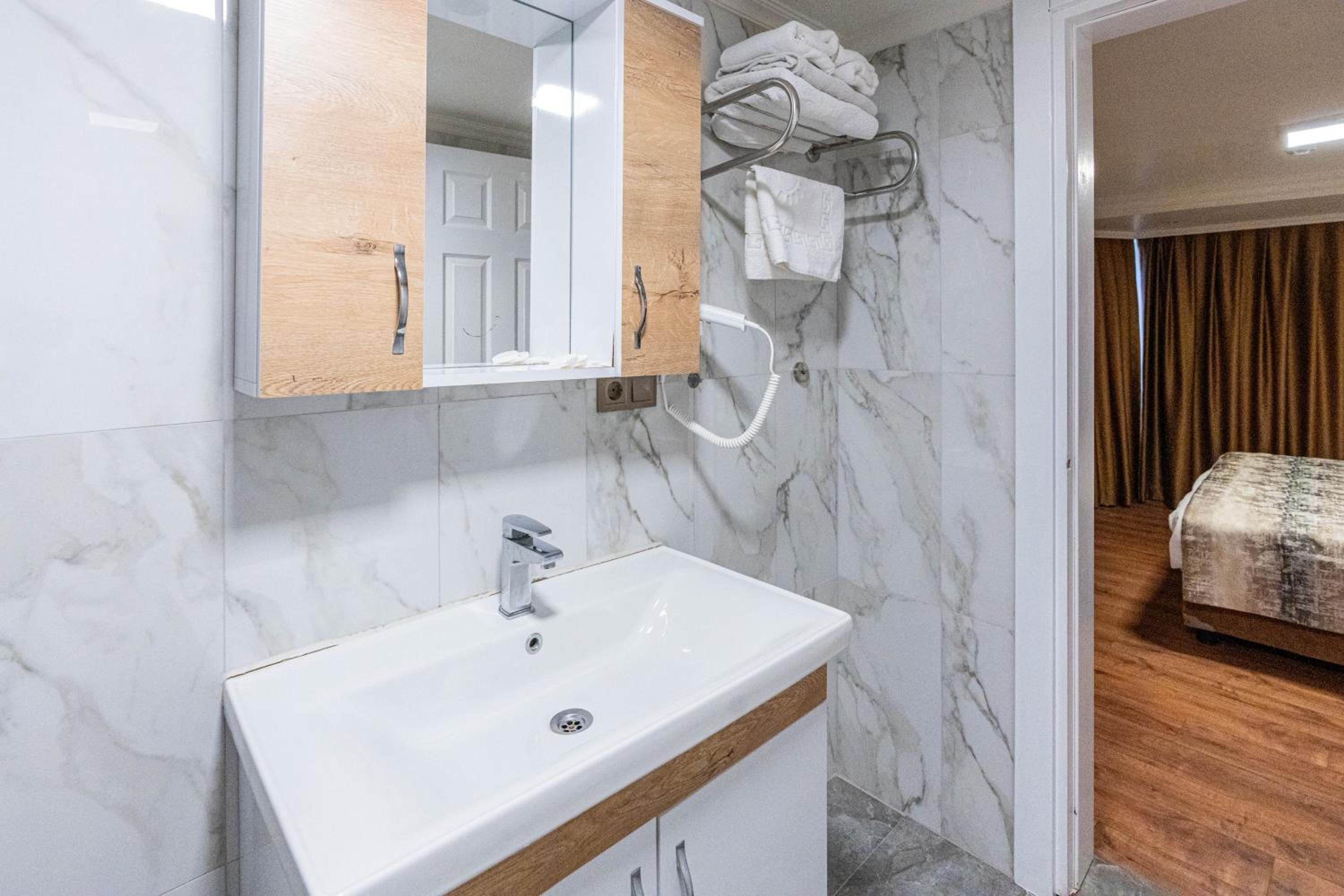 Seatanbul Hotel - Image 142