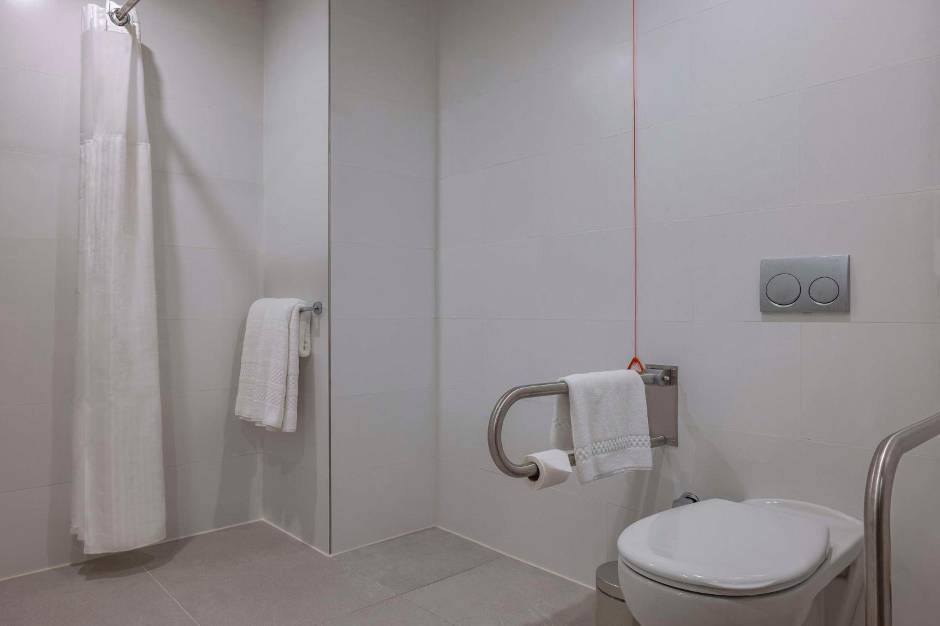 Hampton by Hilton Antalya Havalimanı - Image 20