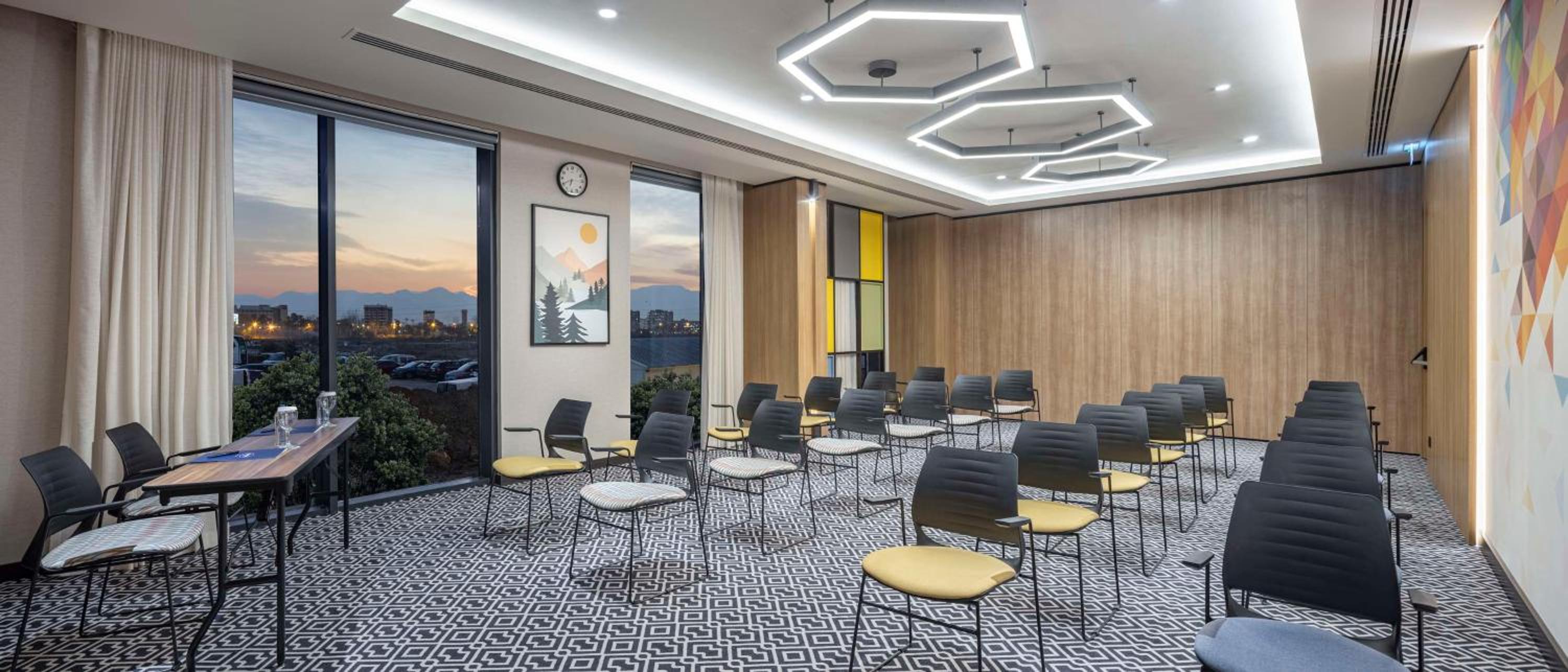 Hampton by Hilton Antalya Havalimanı - Image 77