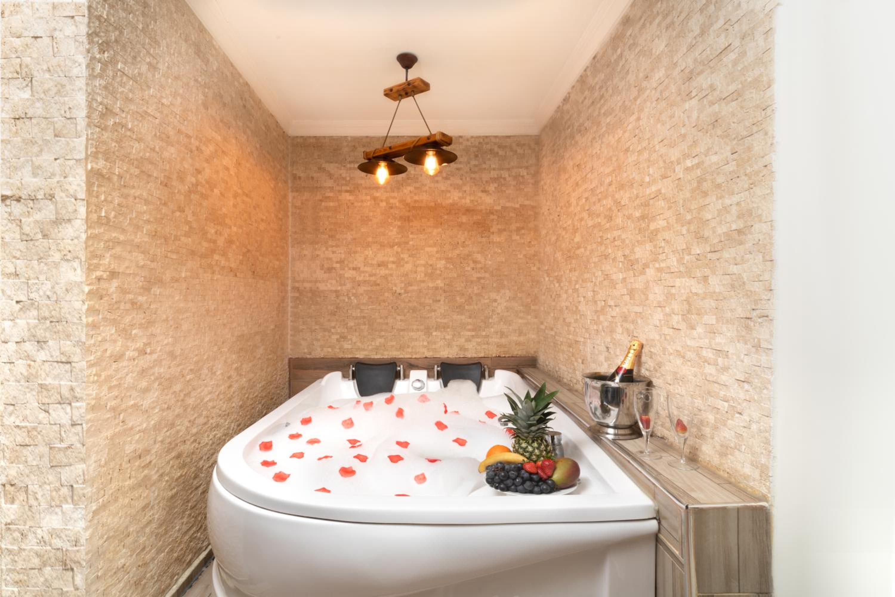 İstanbul Otel & Suites - Image 26