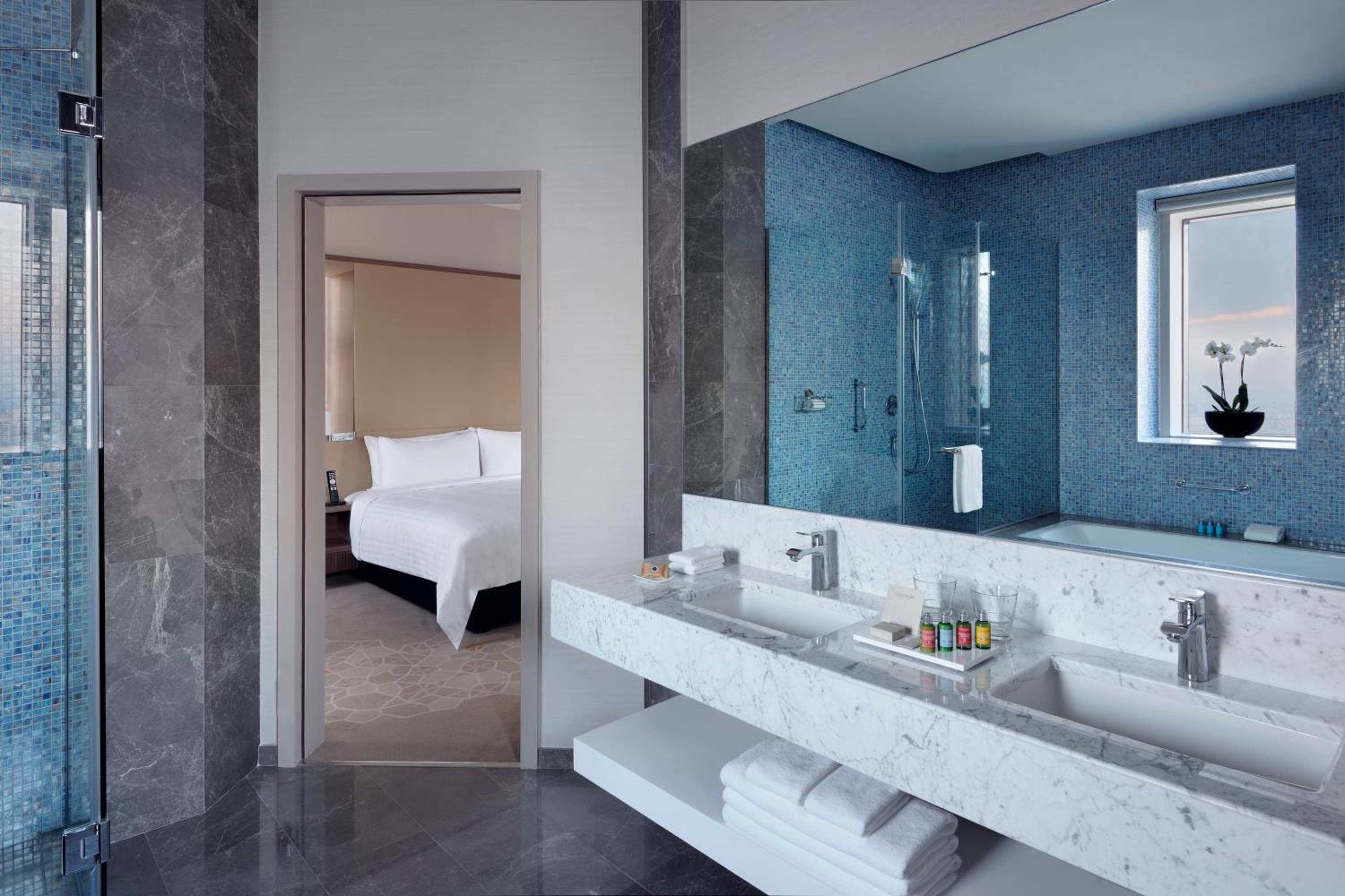 Istanbul Marriott Hotel Sisli - Image 11