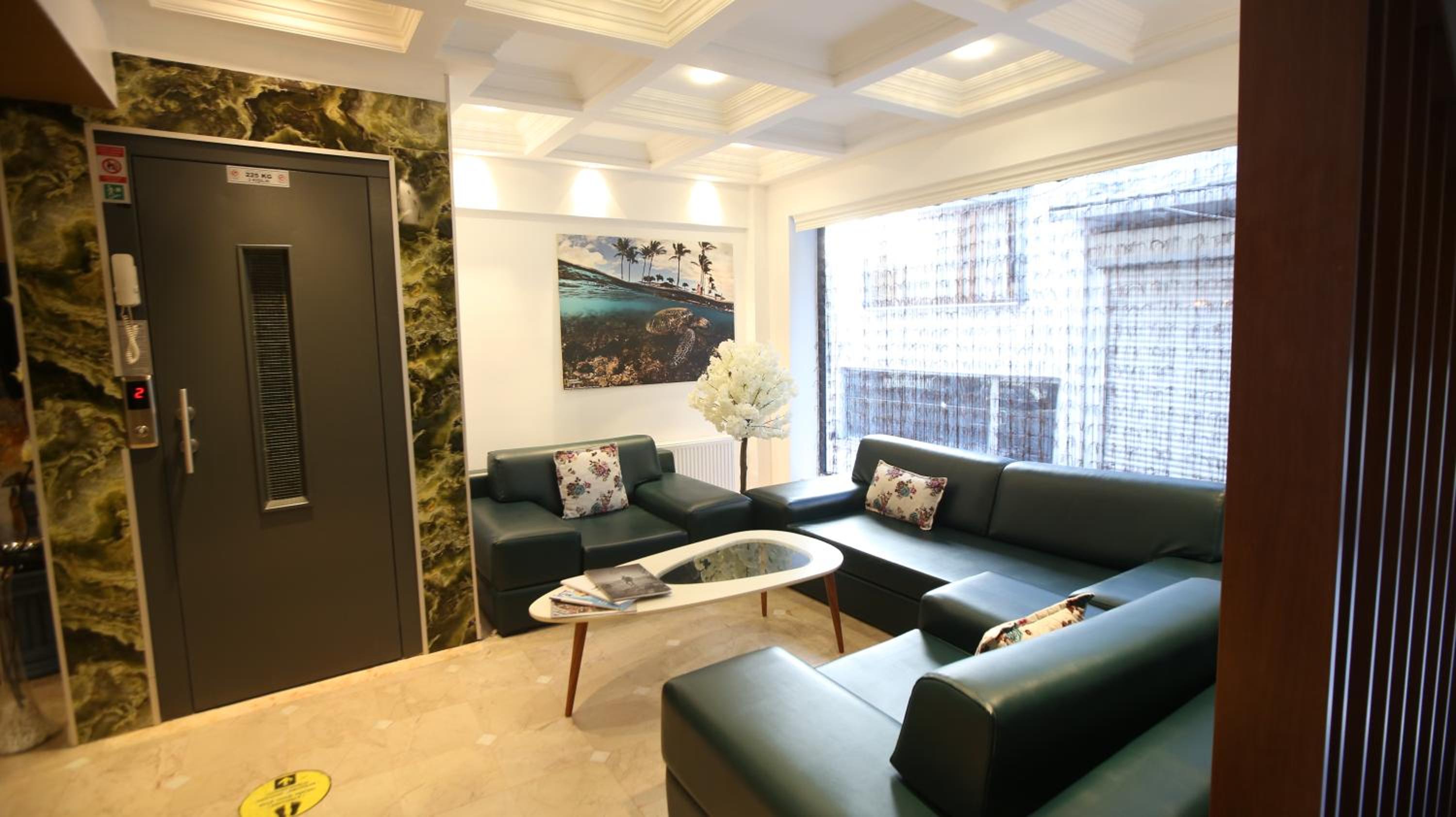 SENYOR GARDEN HOTEL - Image 27