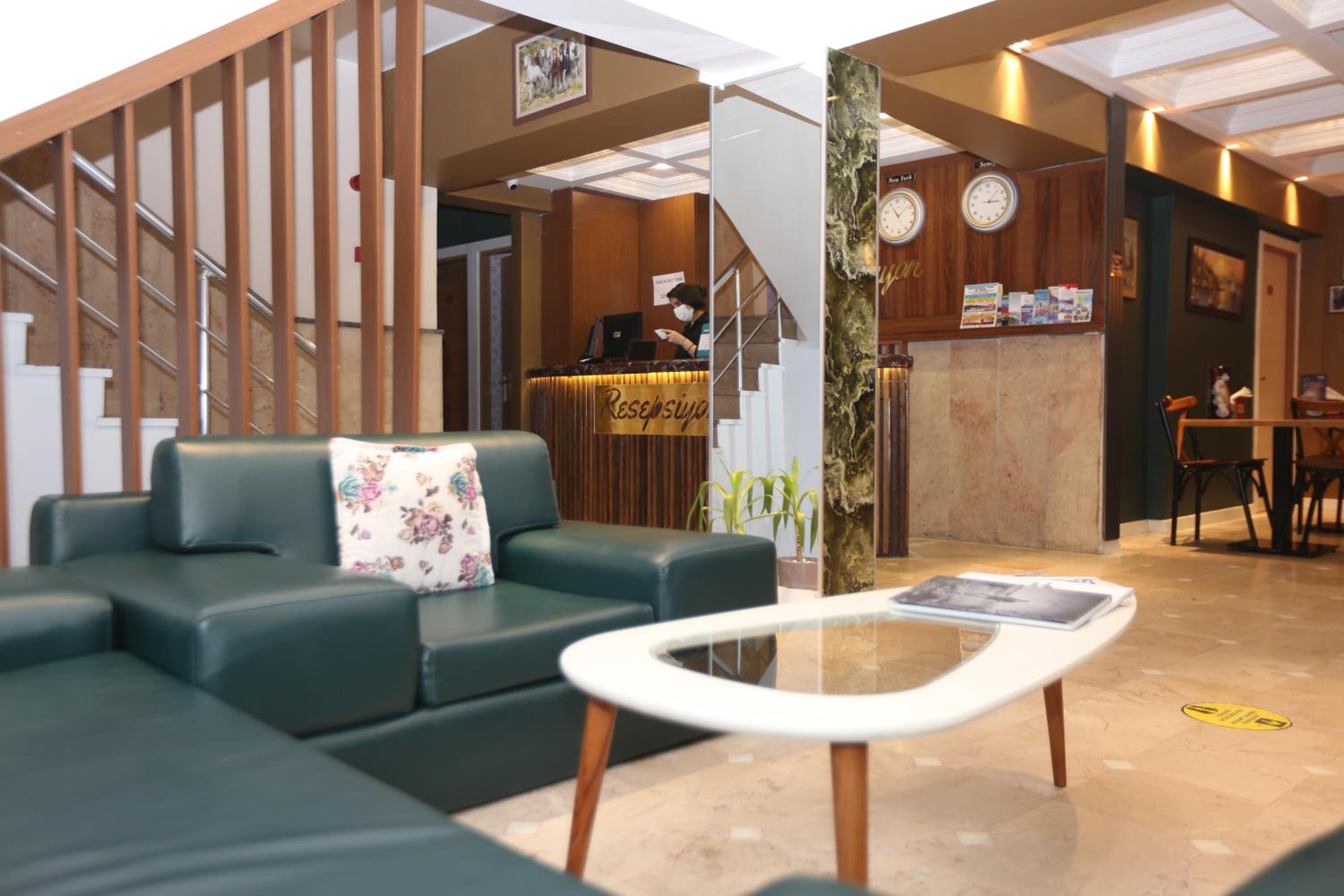 SENYOR GARDEN HOTEL - Image 20