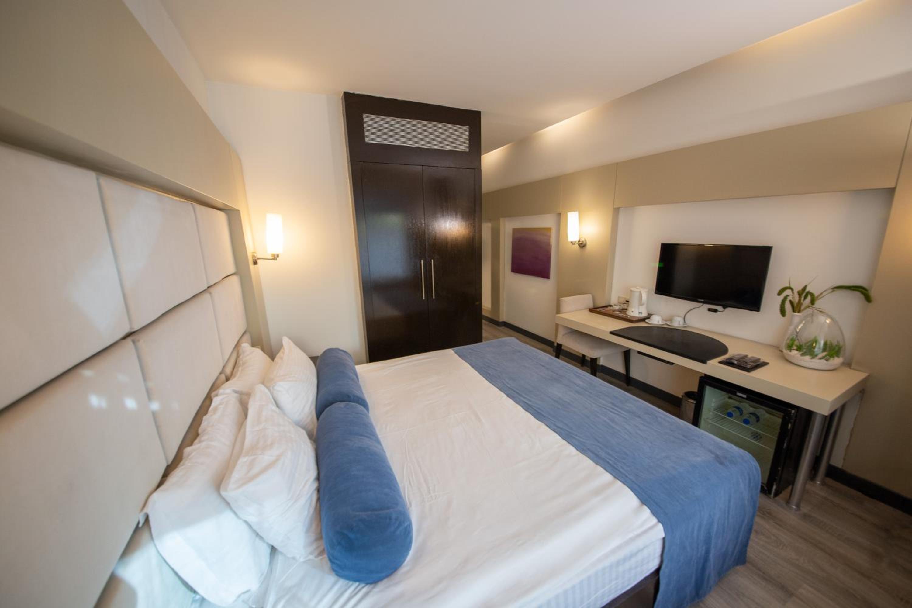MY Hotel - Image 45