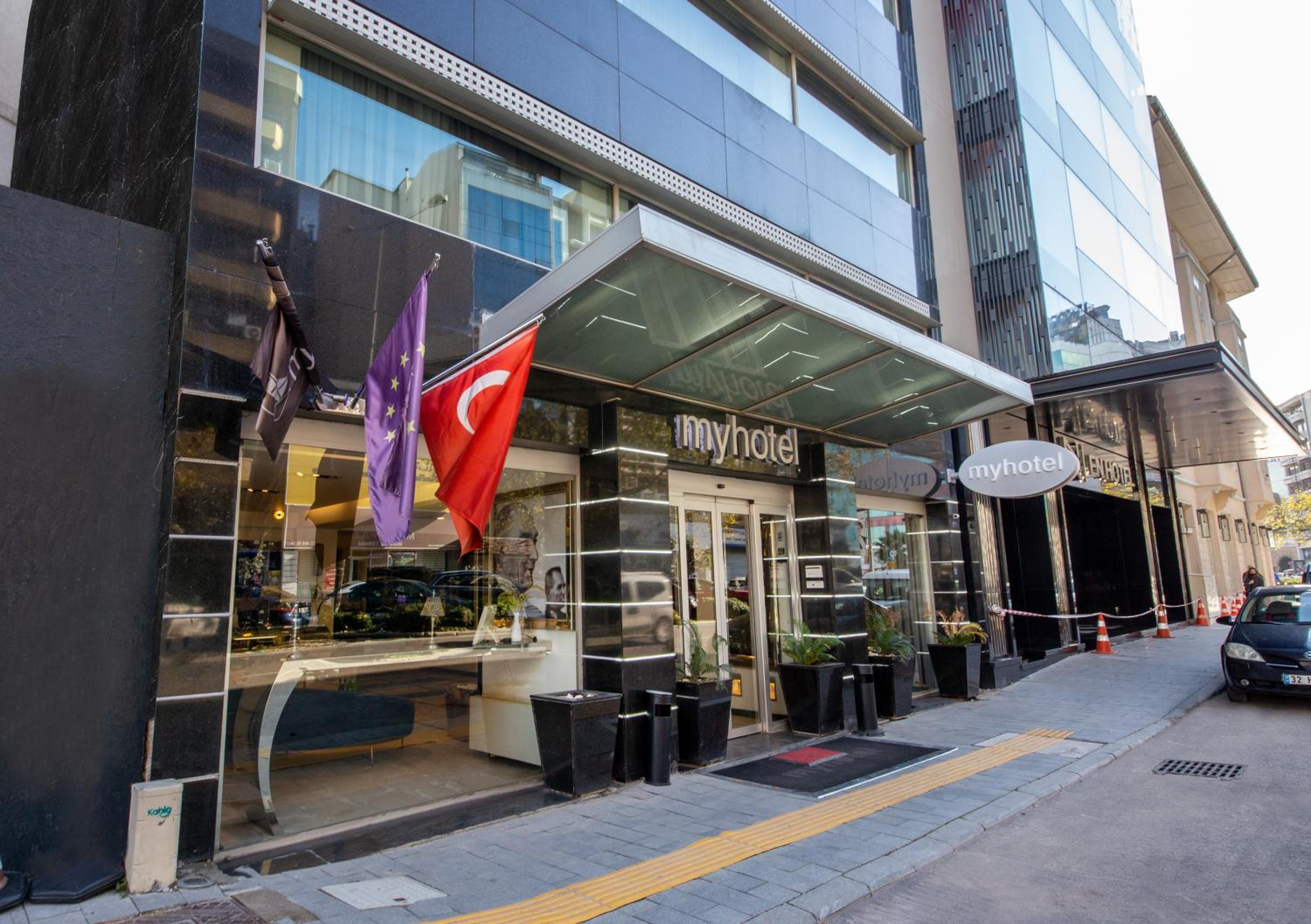 MY Hotel - Image 52
