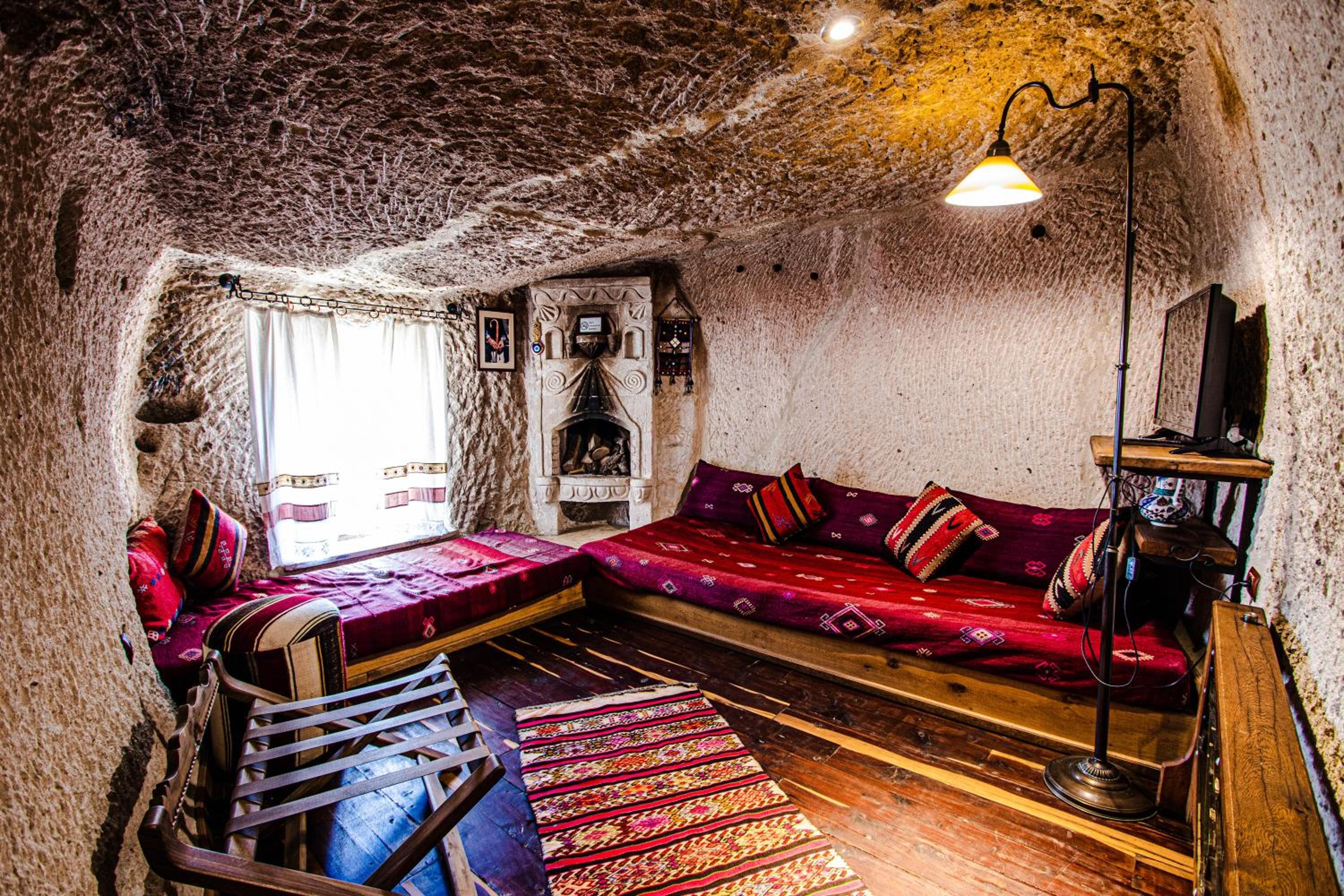 Sultan Cave Suites - Image 64