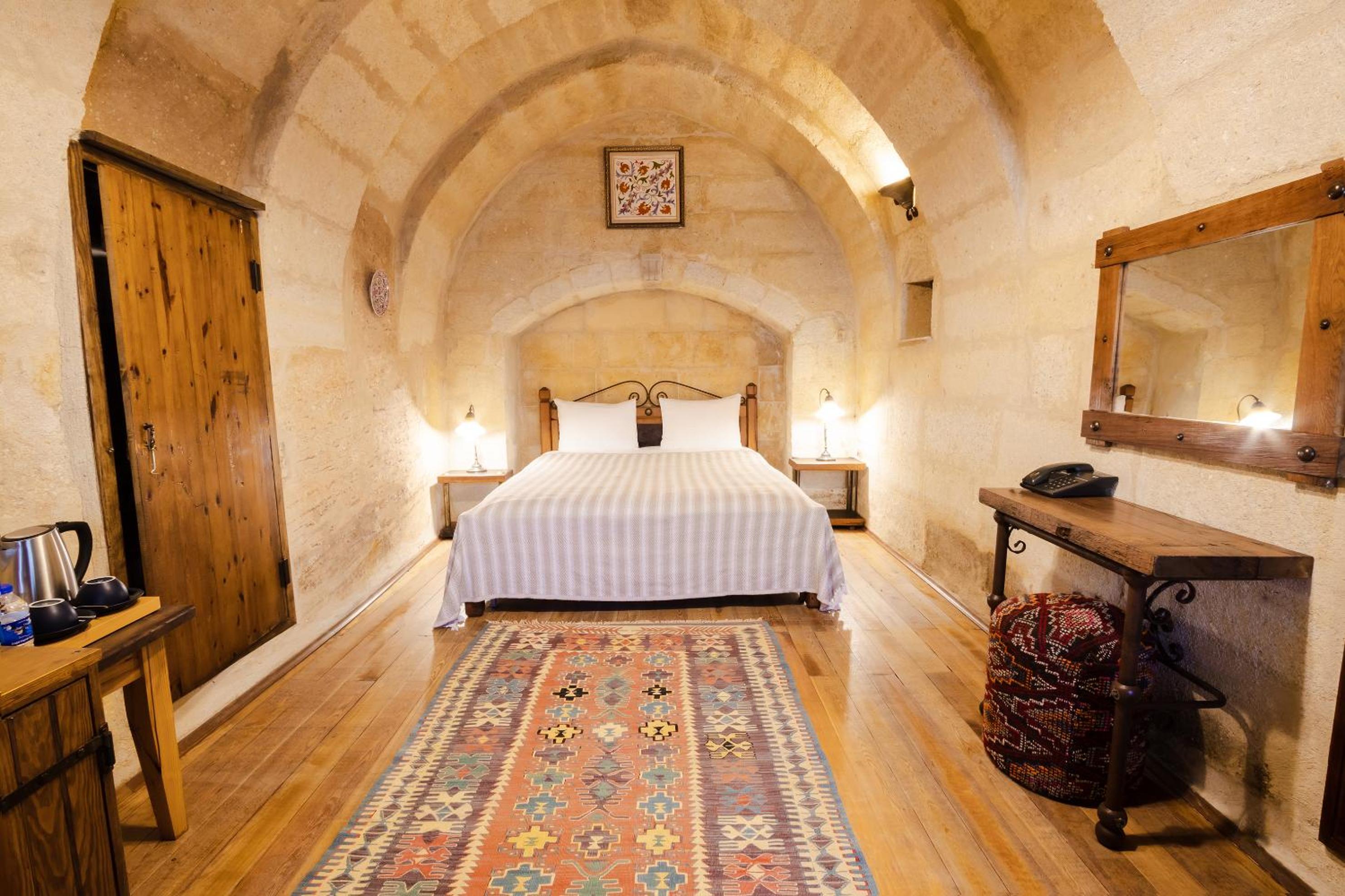 Sultan Cave Suites - Image 123