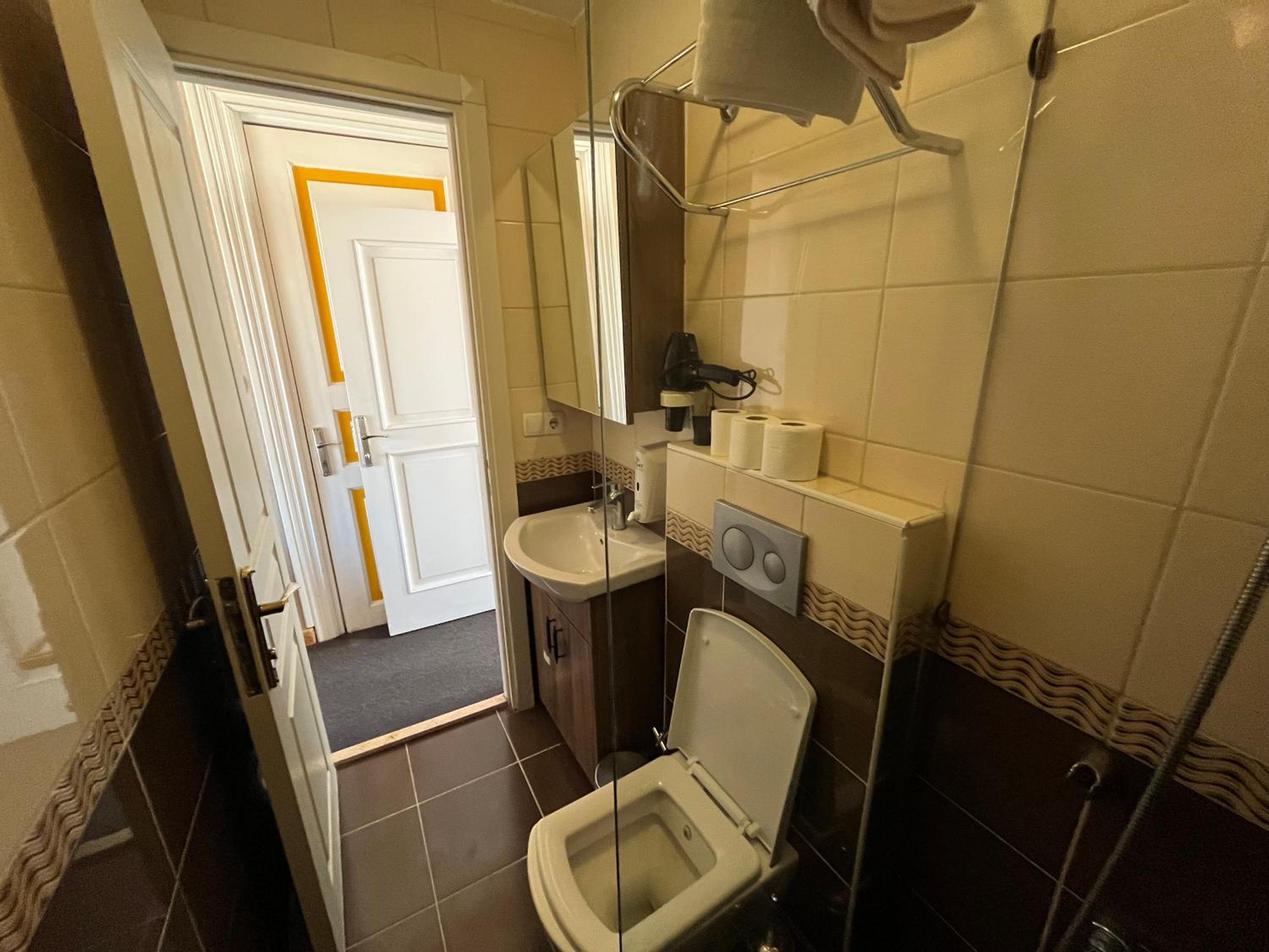Le Safran Suite Hotel - Image 63