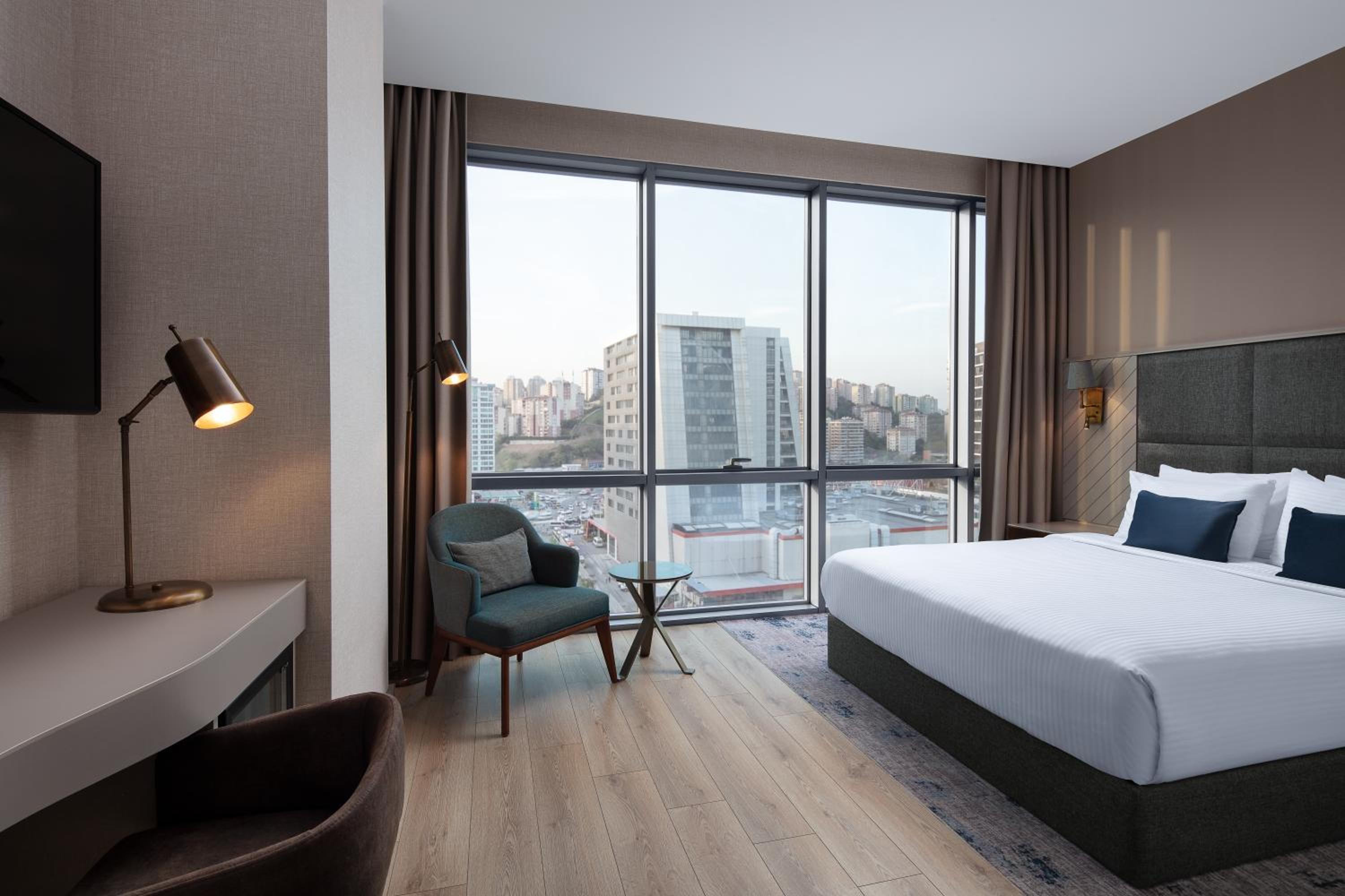 Delta Hotels by Marriott İstanbul Kağıthane - Image 6