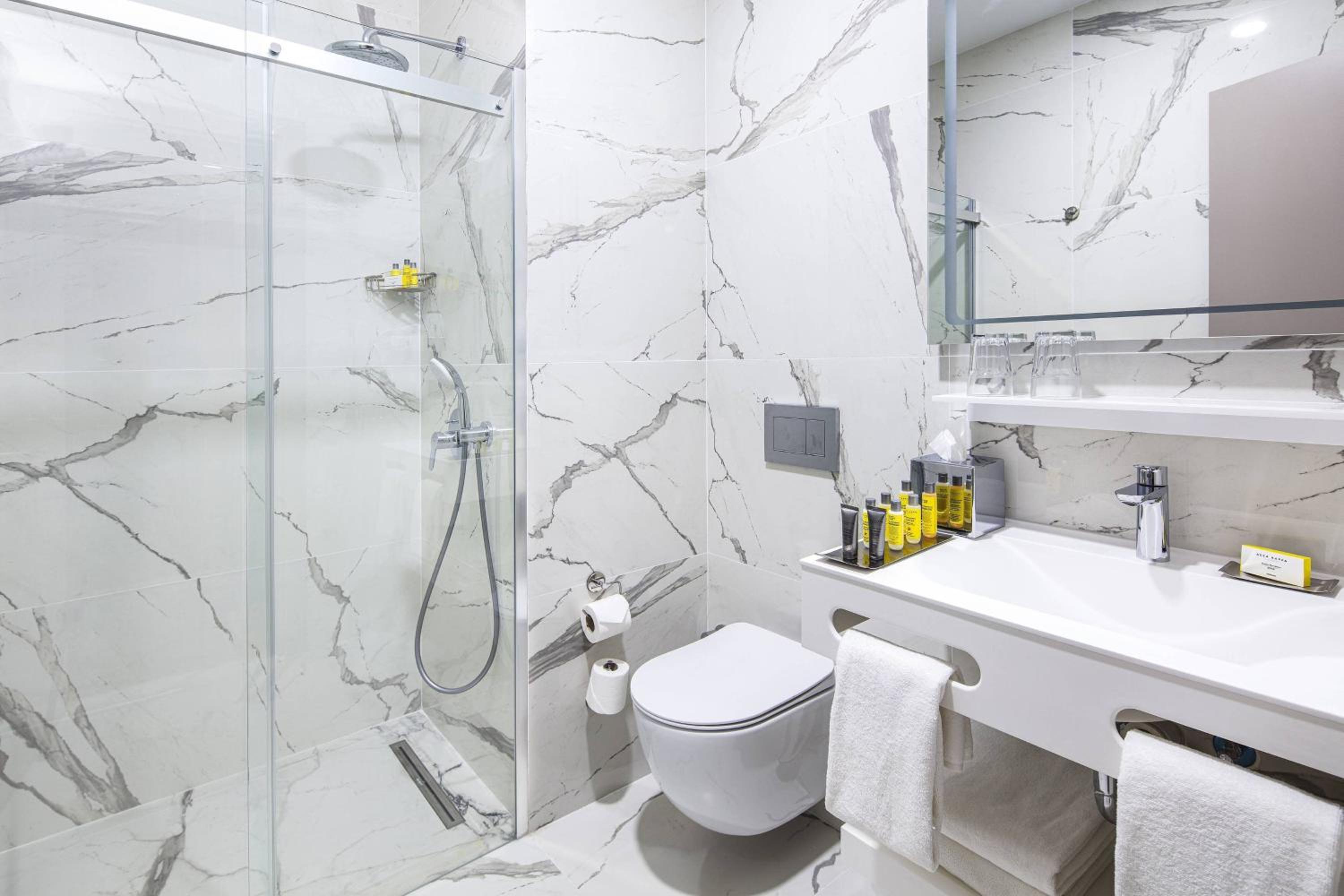 Delta Hotels by Marriott İstanbul Kağıthane - Image 39