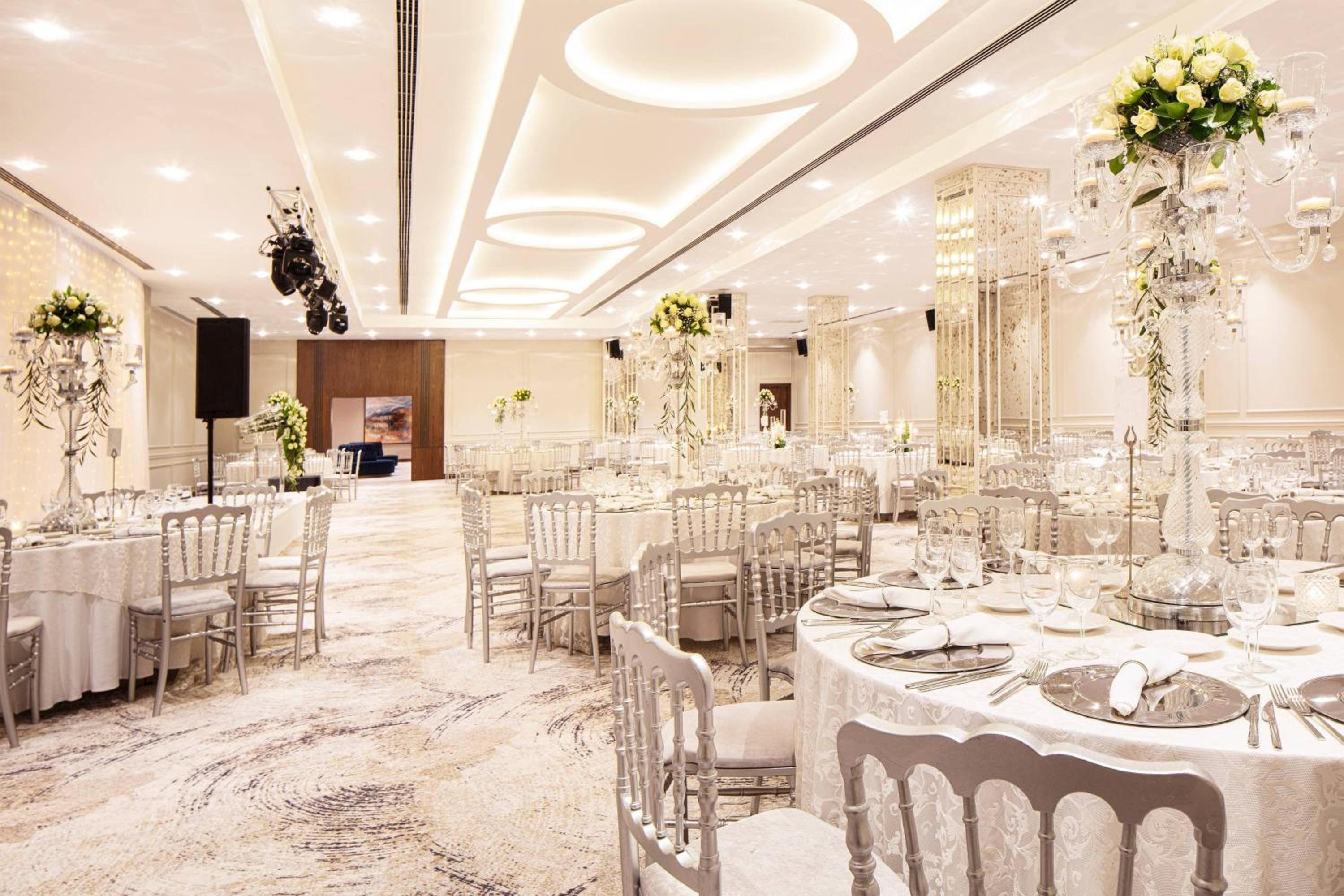 Delta Hotels by Marriott İstanbul Kağıthane - Image 77