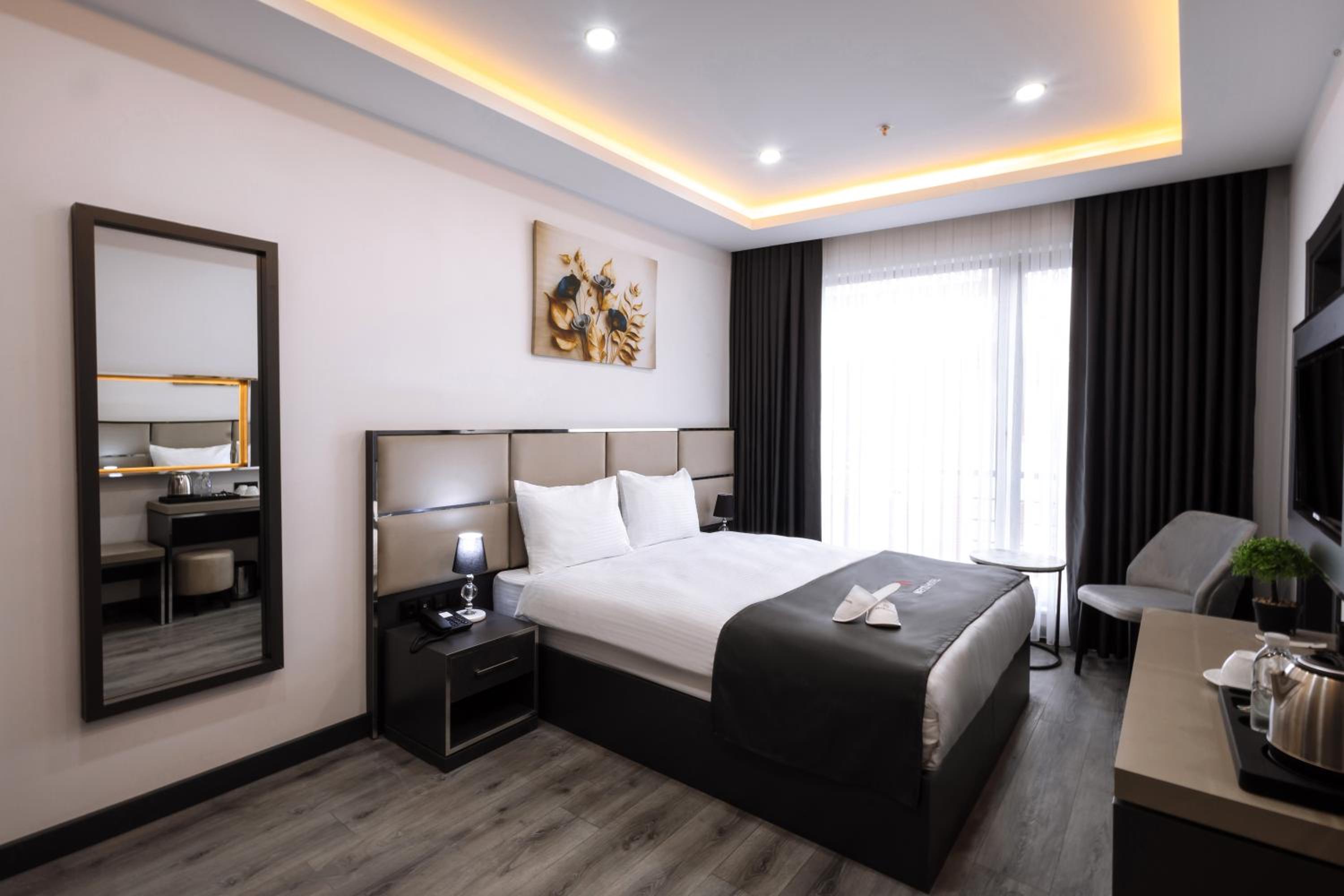 Meyzi Hotel - Image 11
