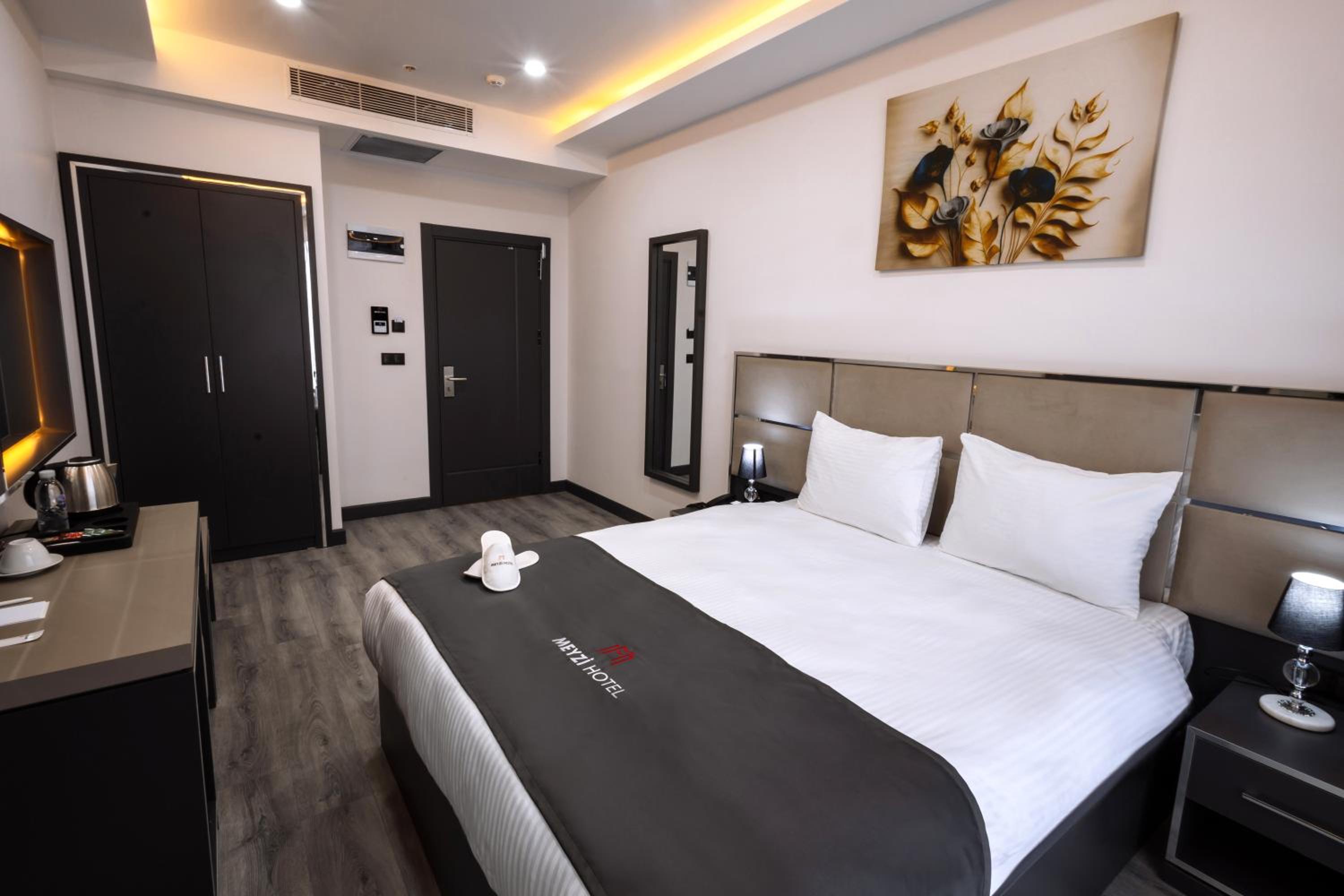 Meyzi Hotel - Image 36