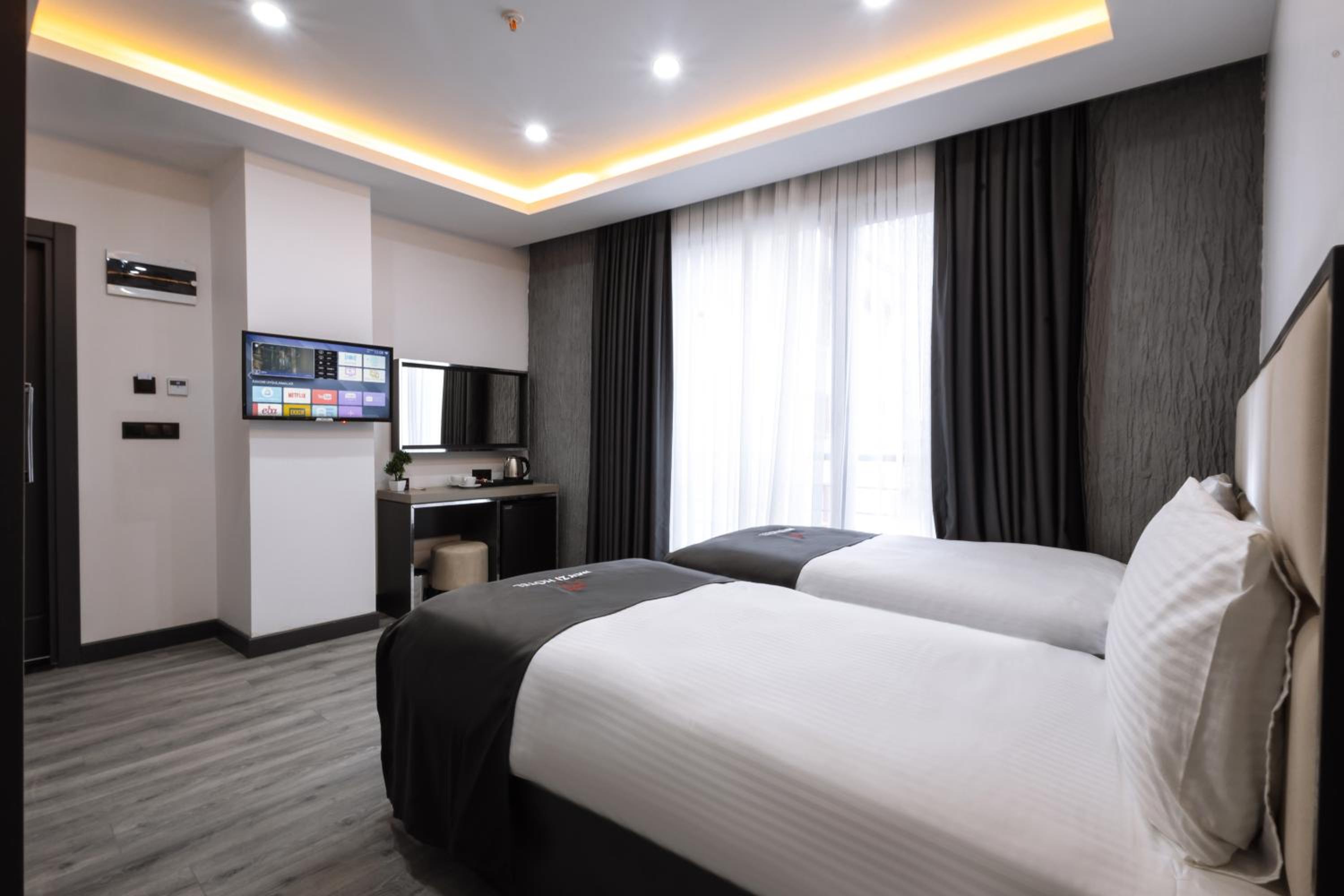 Meyzi Hotel - Image 37