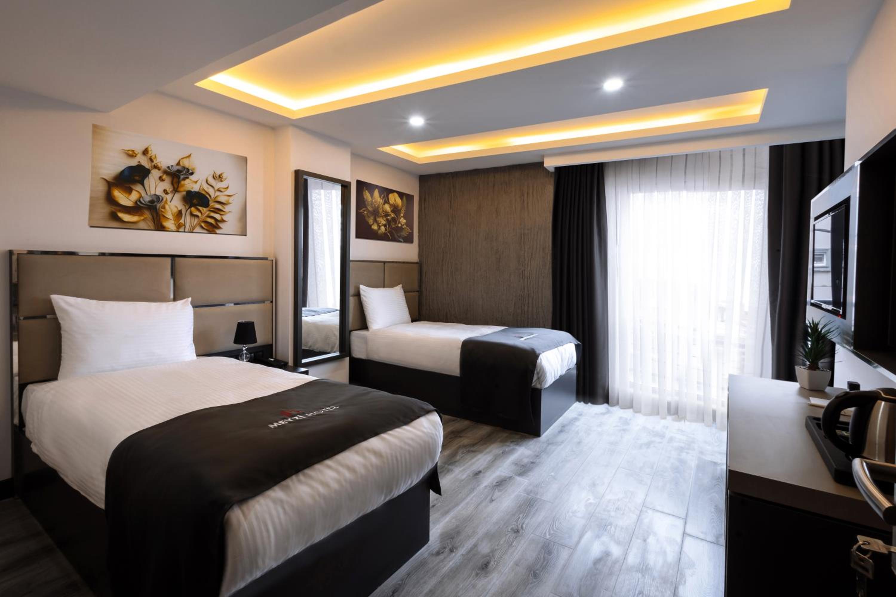 Meyzi Hotel - Image 39