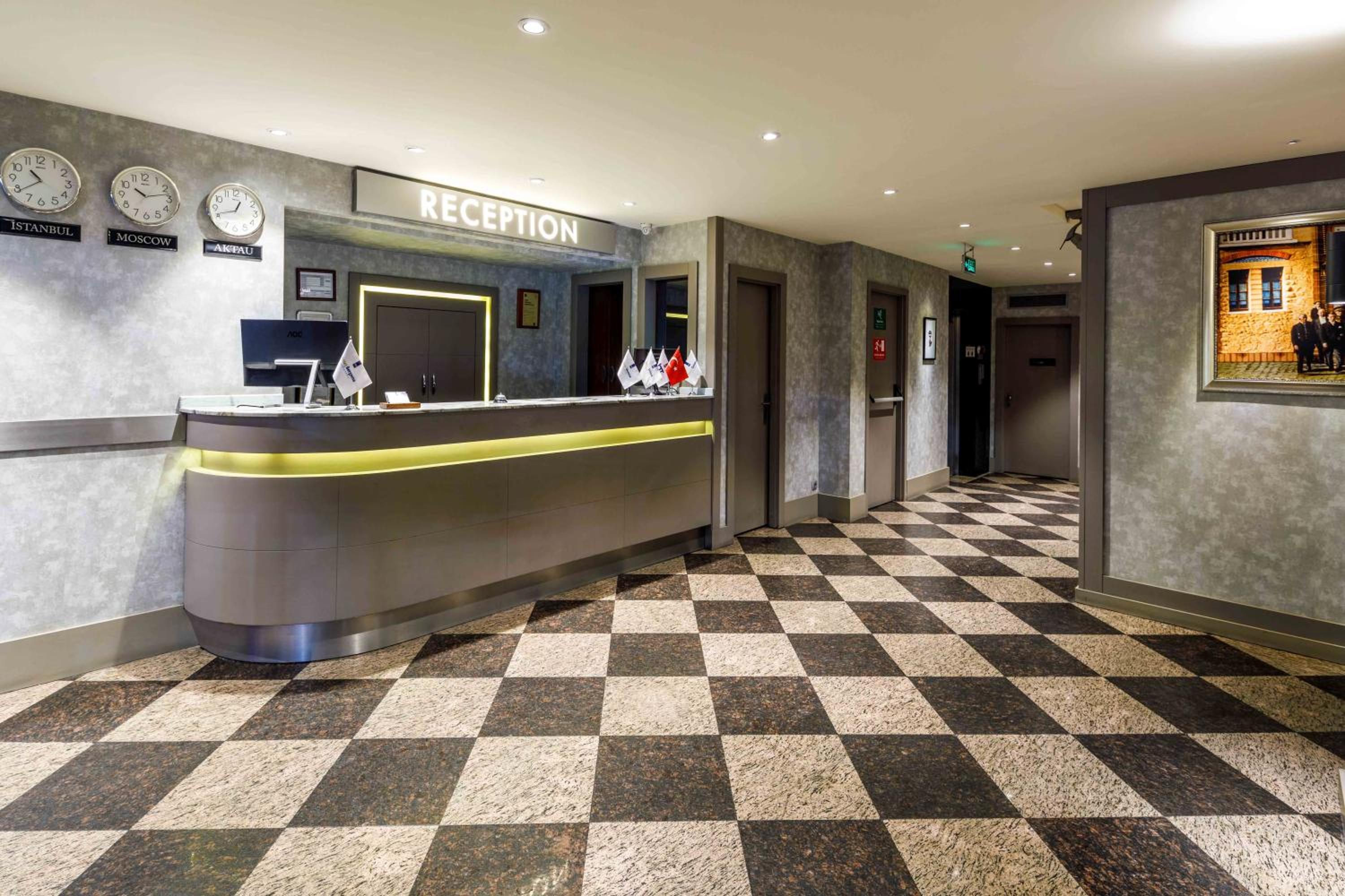 Vicenza Hotel - Image 41