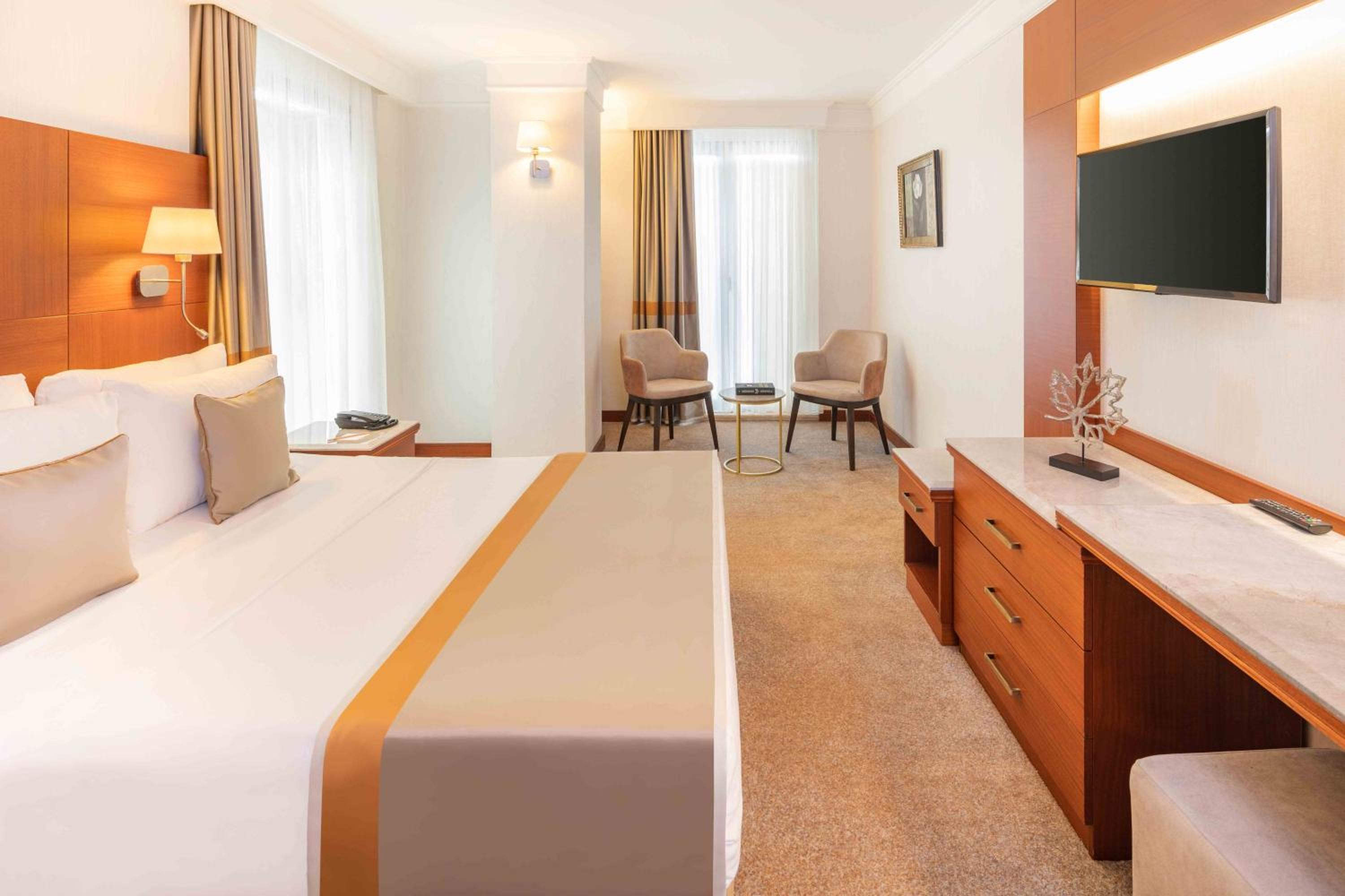 Vicenza Hotel - Image 50