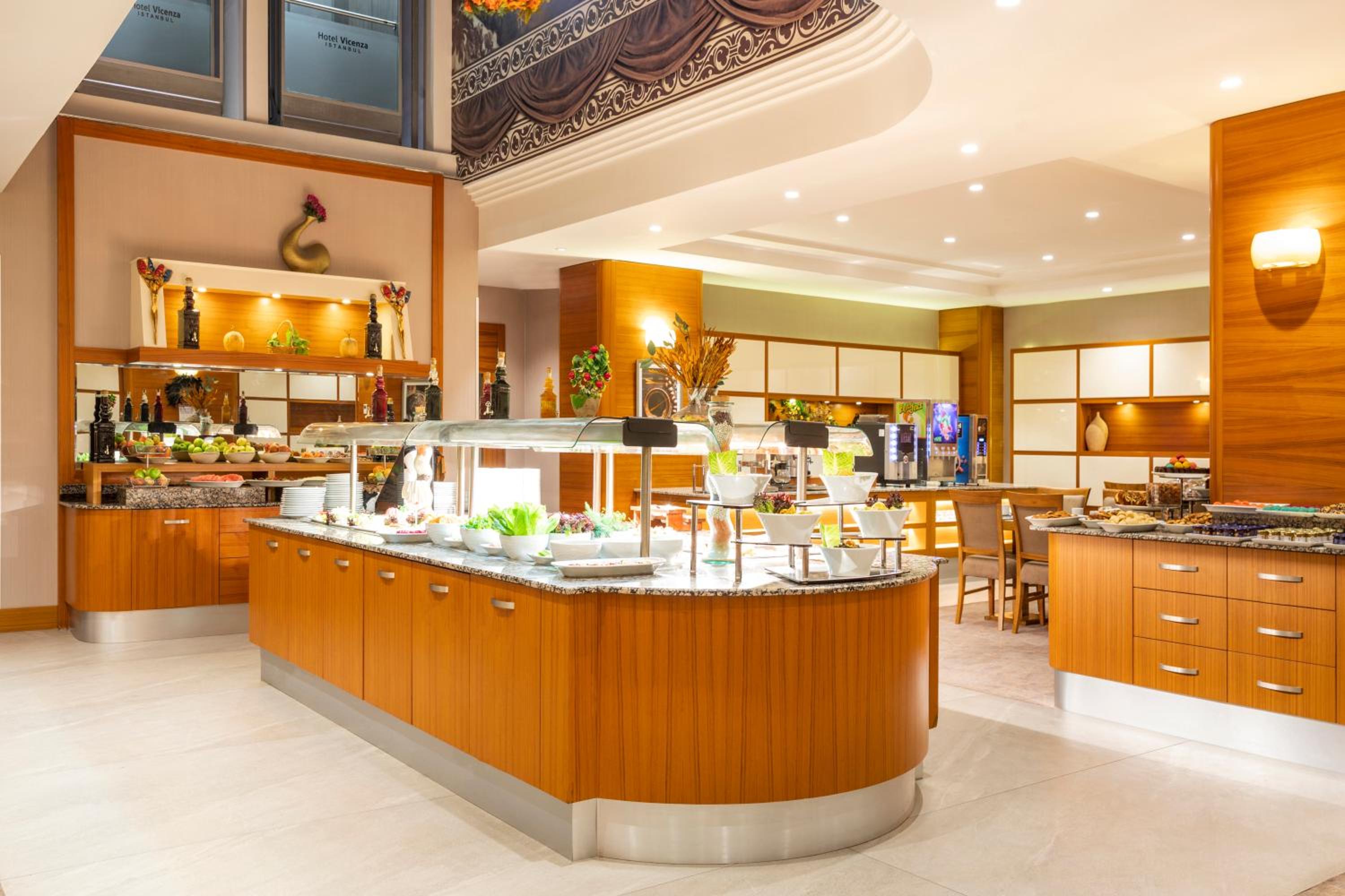 Vicenza Hotel - Image 59