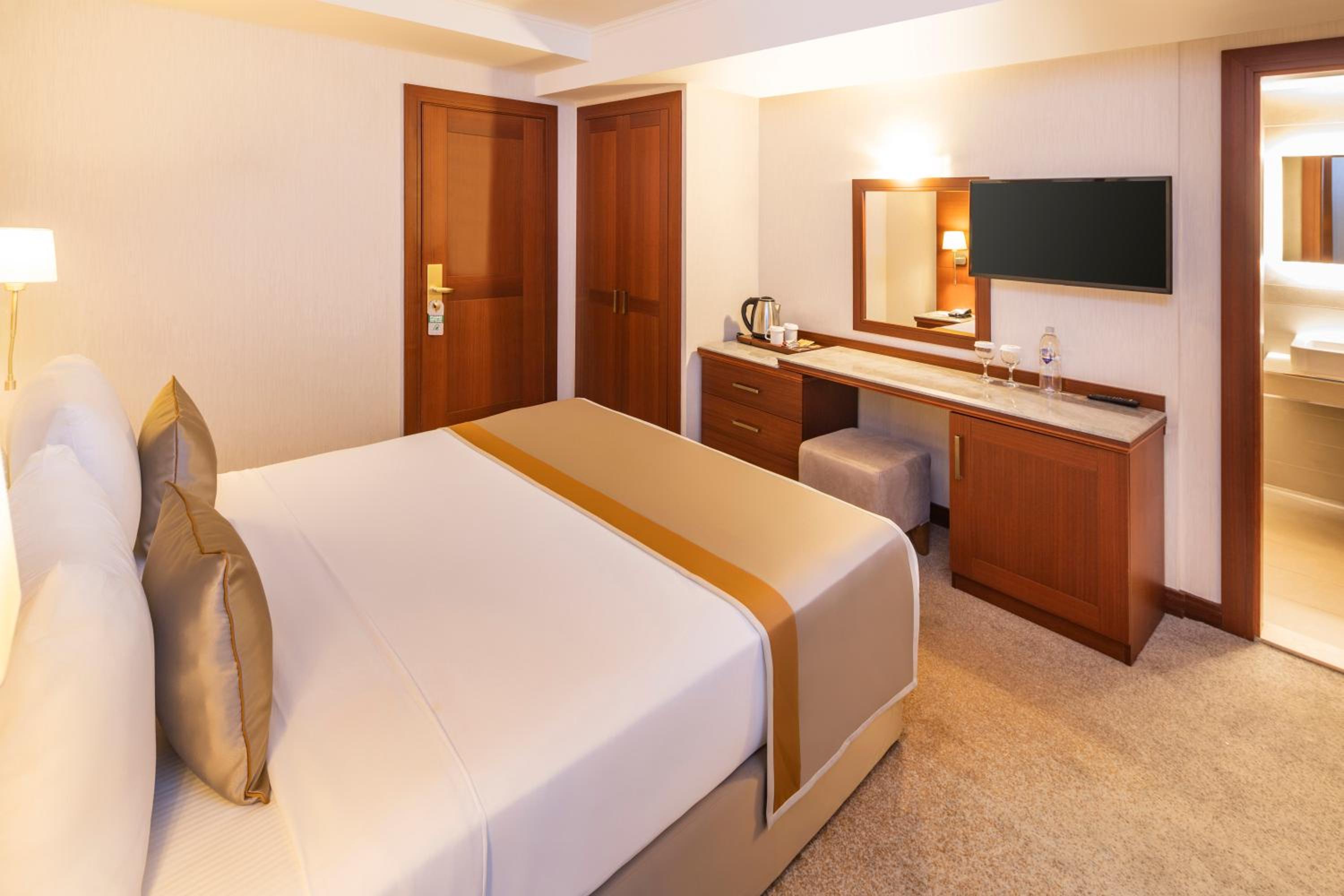 Vicenza Hotel - Image 140