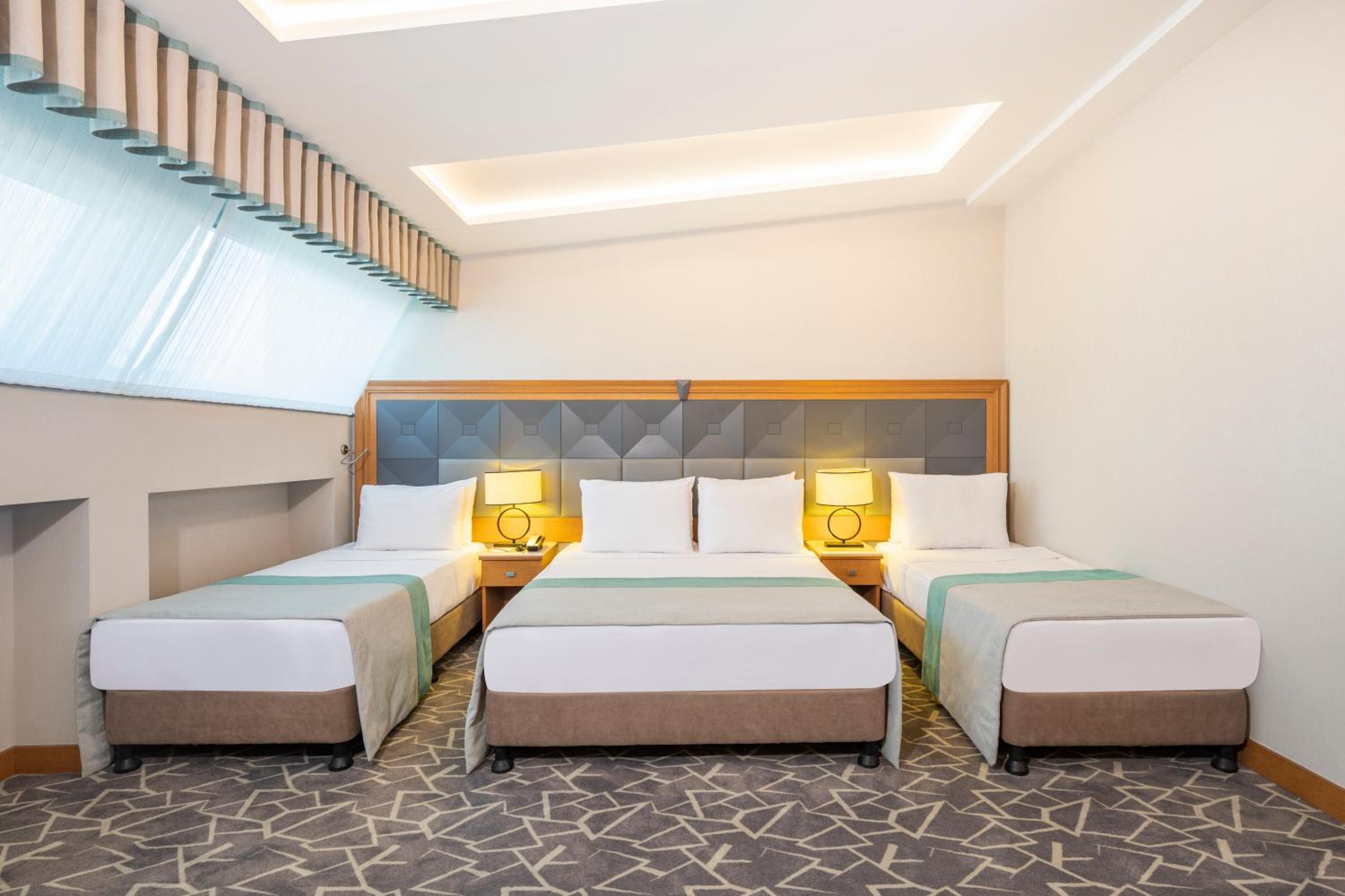 Vicenza Hotel - Image 64