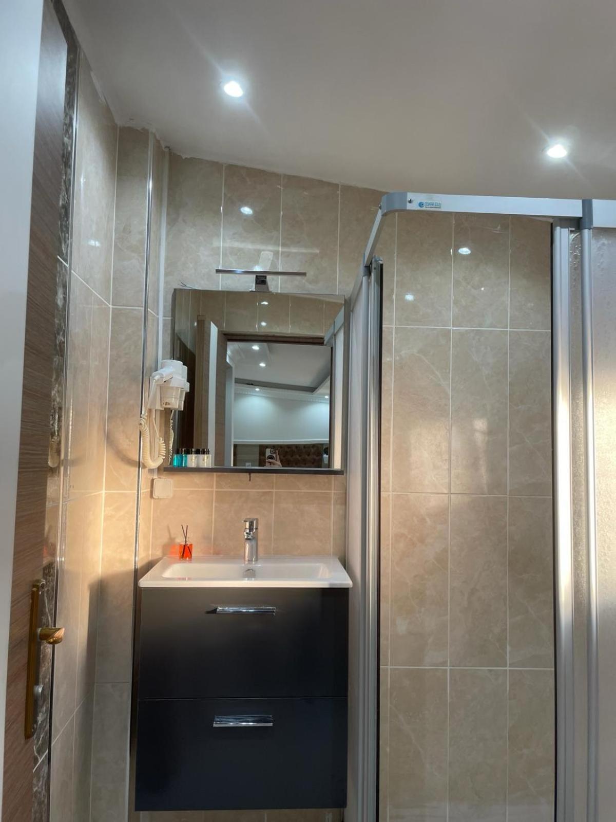 Luna Suites Taksim - Image 58