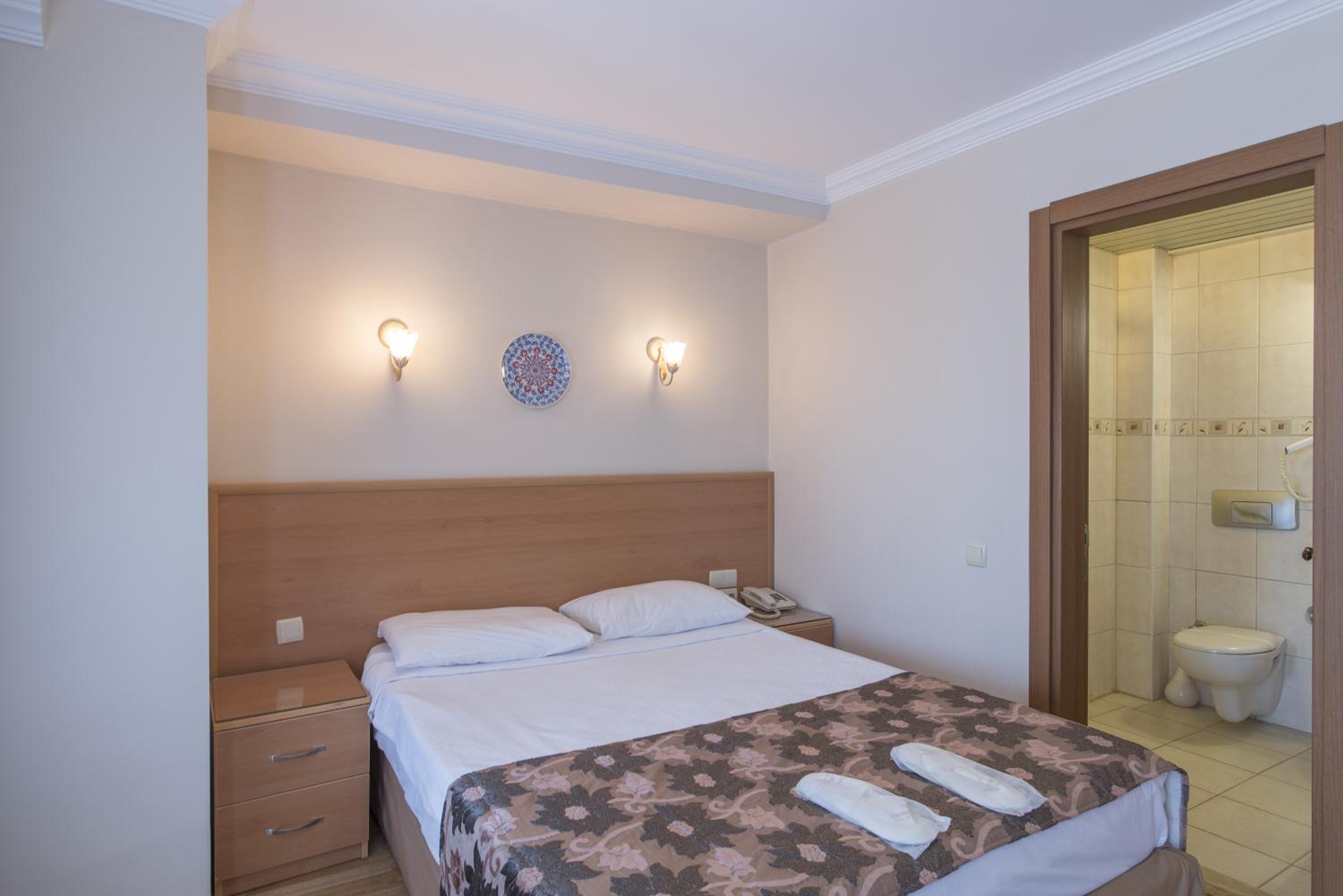 Deniz Houses - Image 22