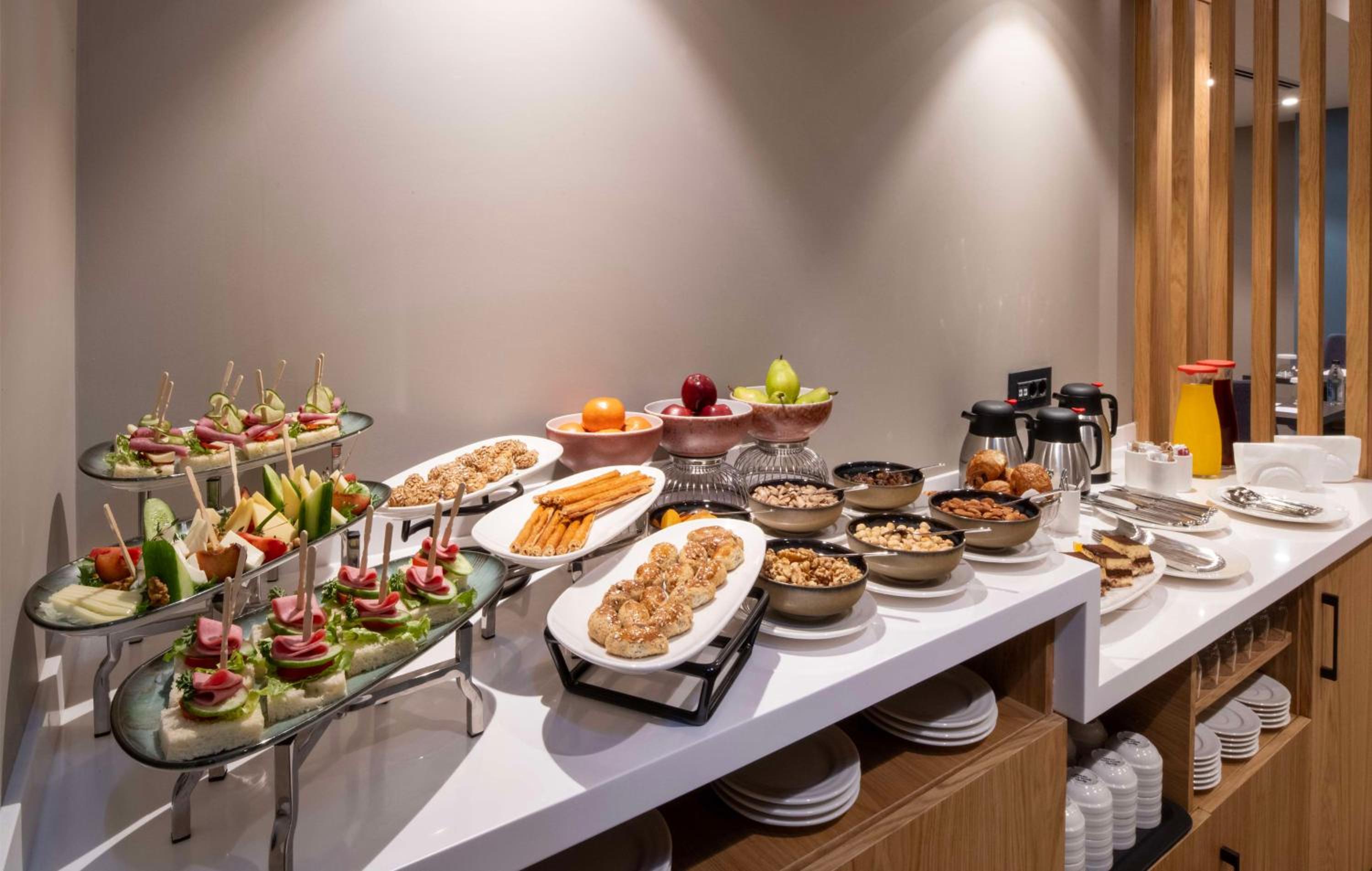 Hampton By Hilton İstanbul Sirkeci - Image 27