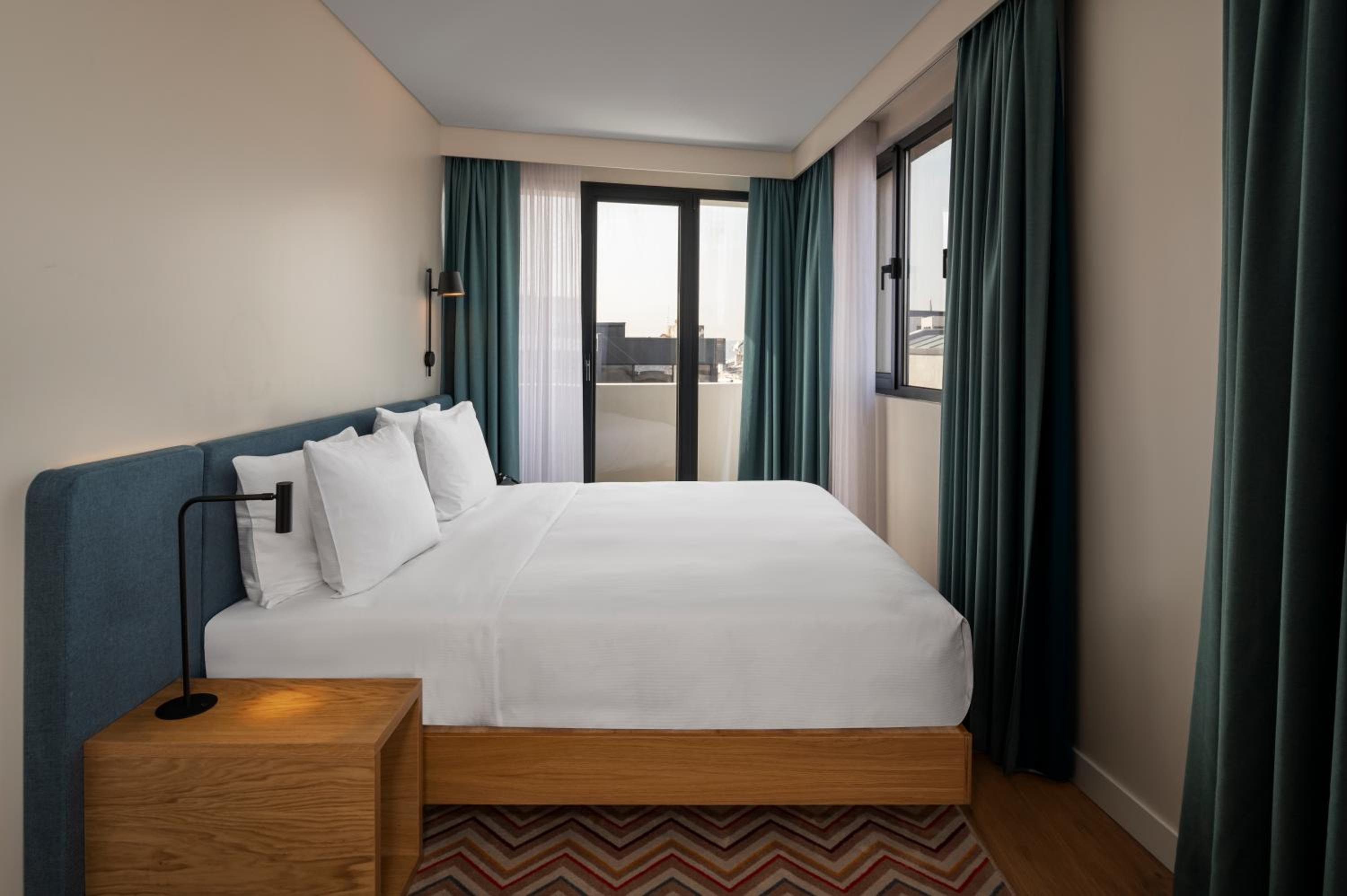 Hampton By Hilton İstanbul Sirkeci - Image 40