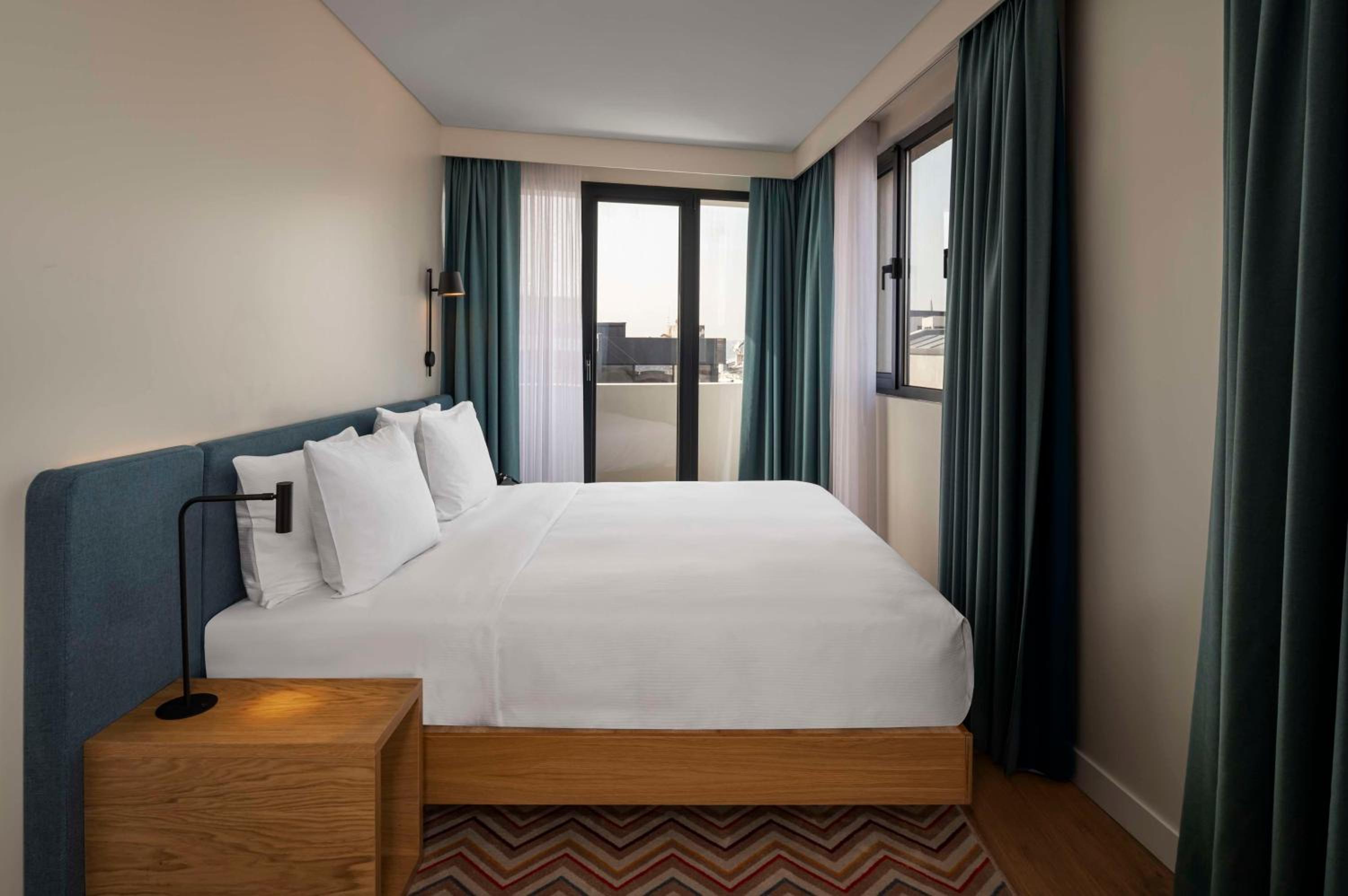 Hampton By Hilton İstanbul Sirkeci - Image 20