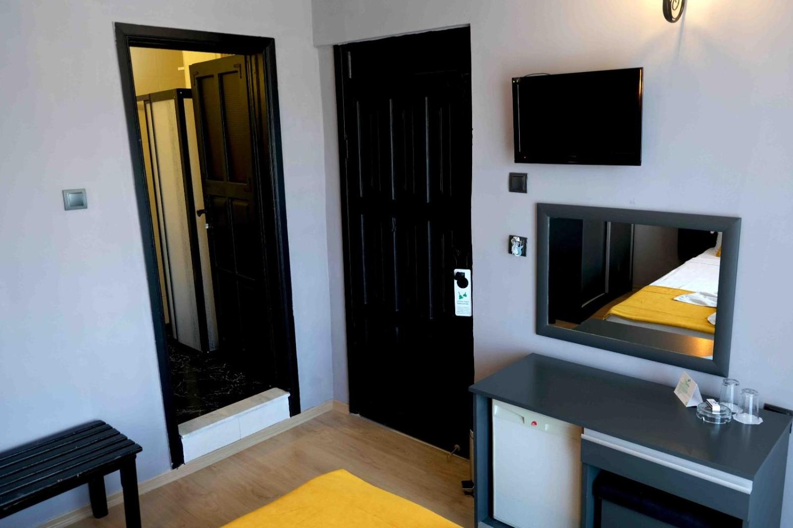 Yasemin Otel - Image 53
