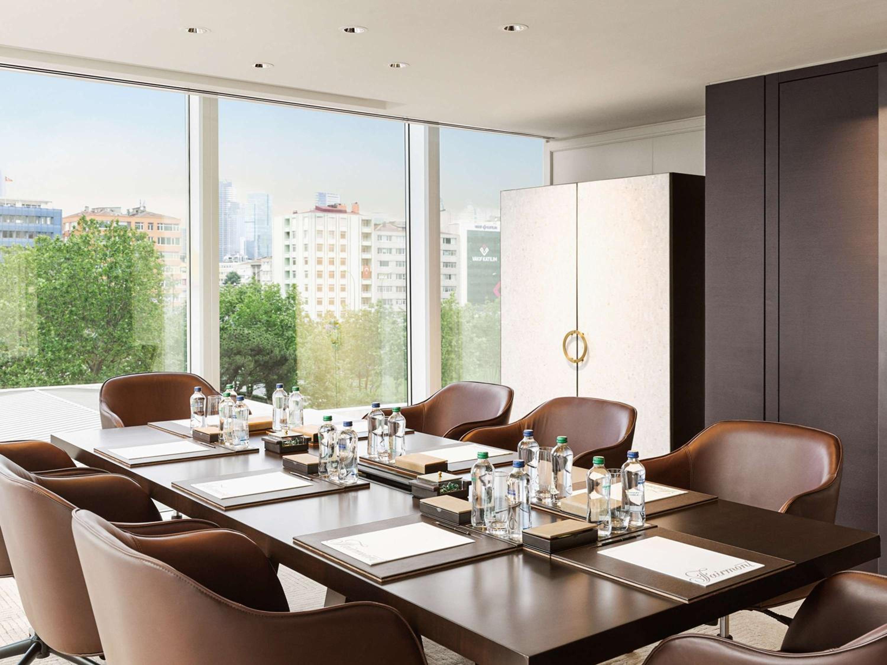 Fairmont Quasar İstanbul Otel - Image 37
