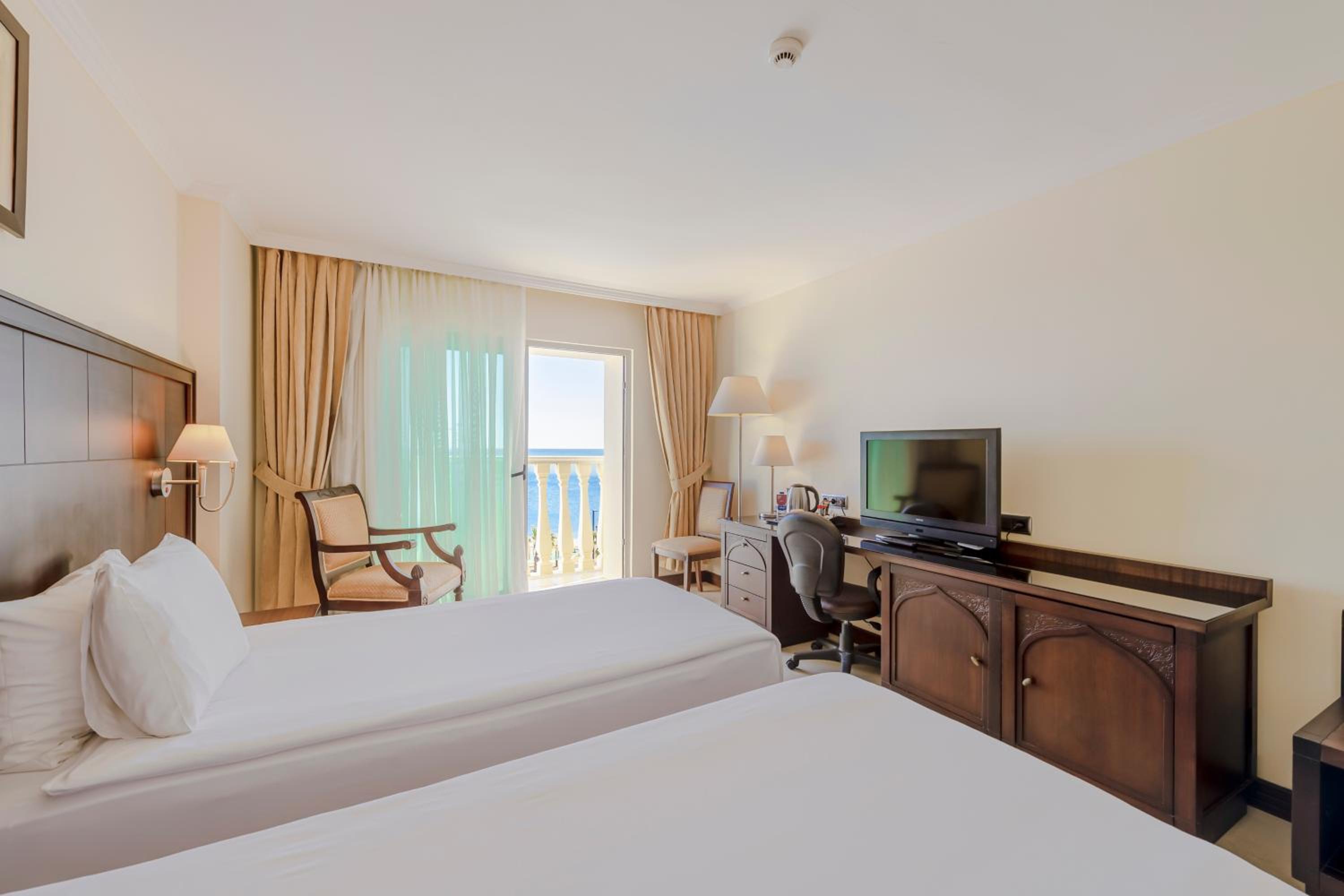 Crowne Plaza Antalya, an IHG Hotel - Image 101