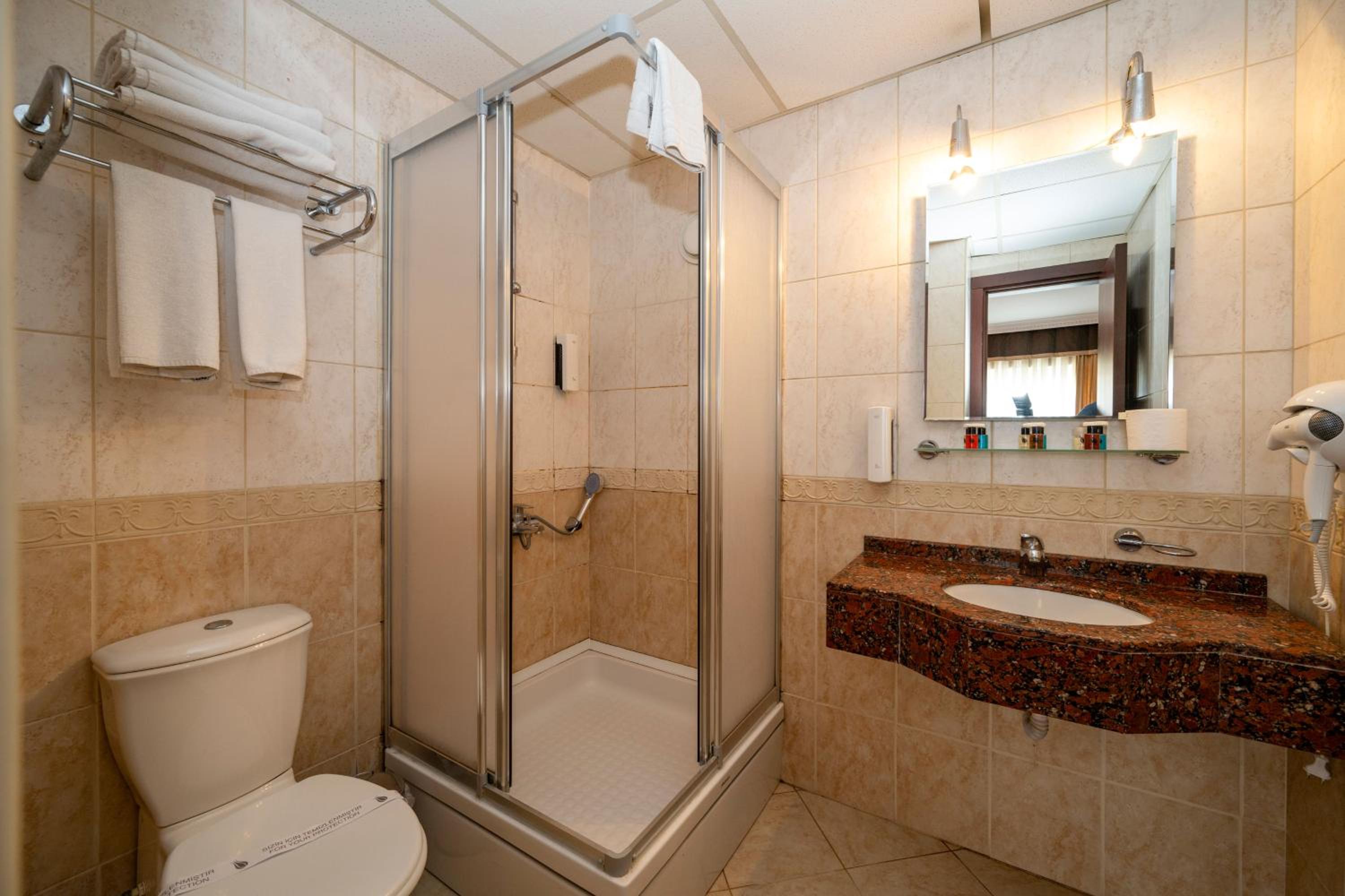 Pera Rose Hotel - Taksim Pera City Center - Image 7