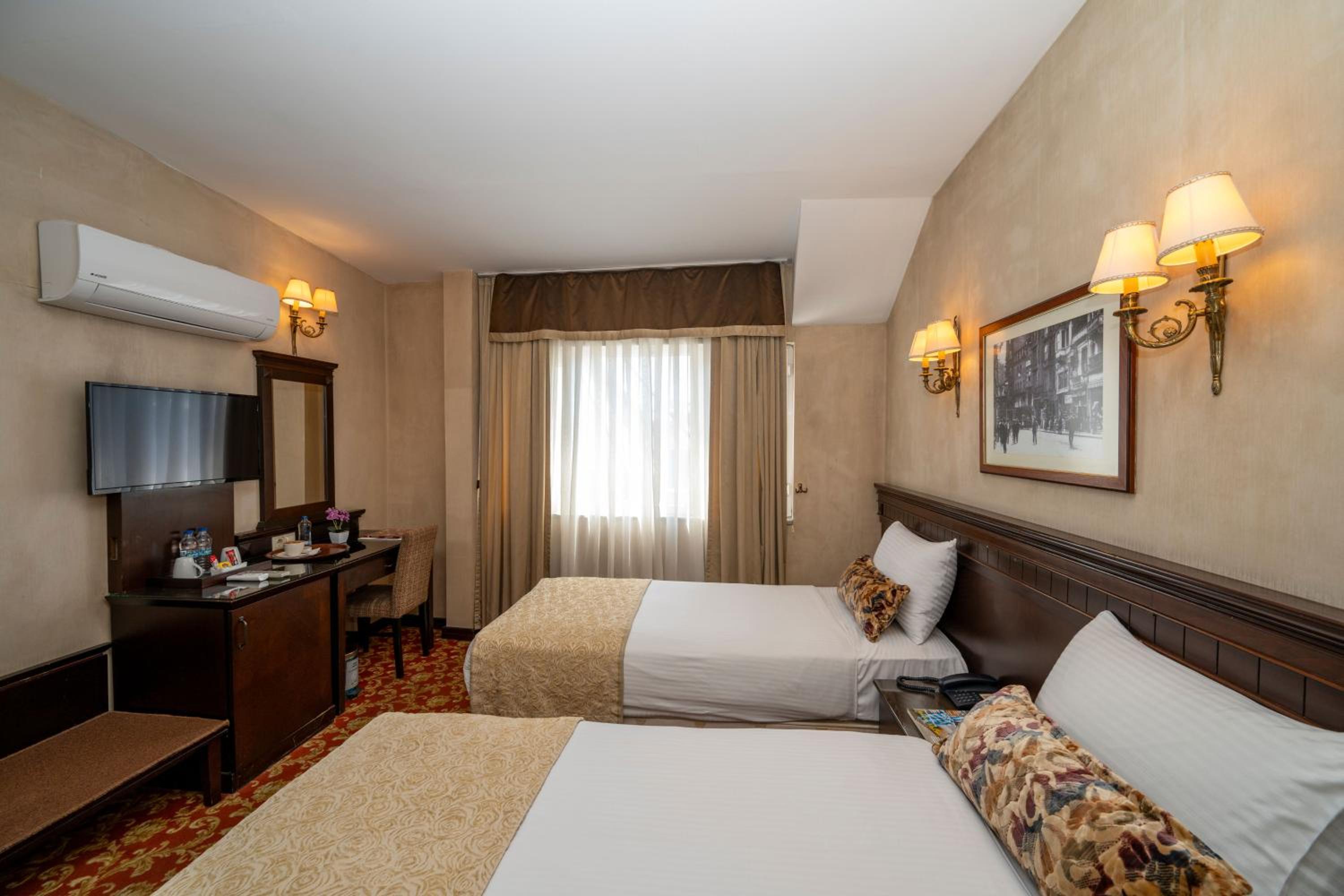 Pera Rose Hotel - Taksim Pera City Center - Image 52