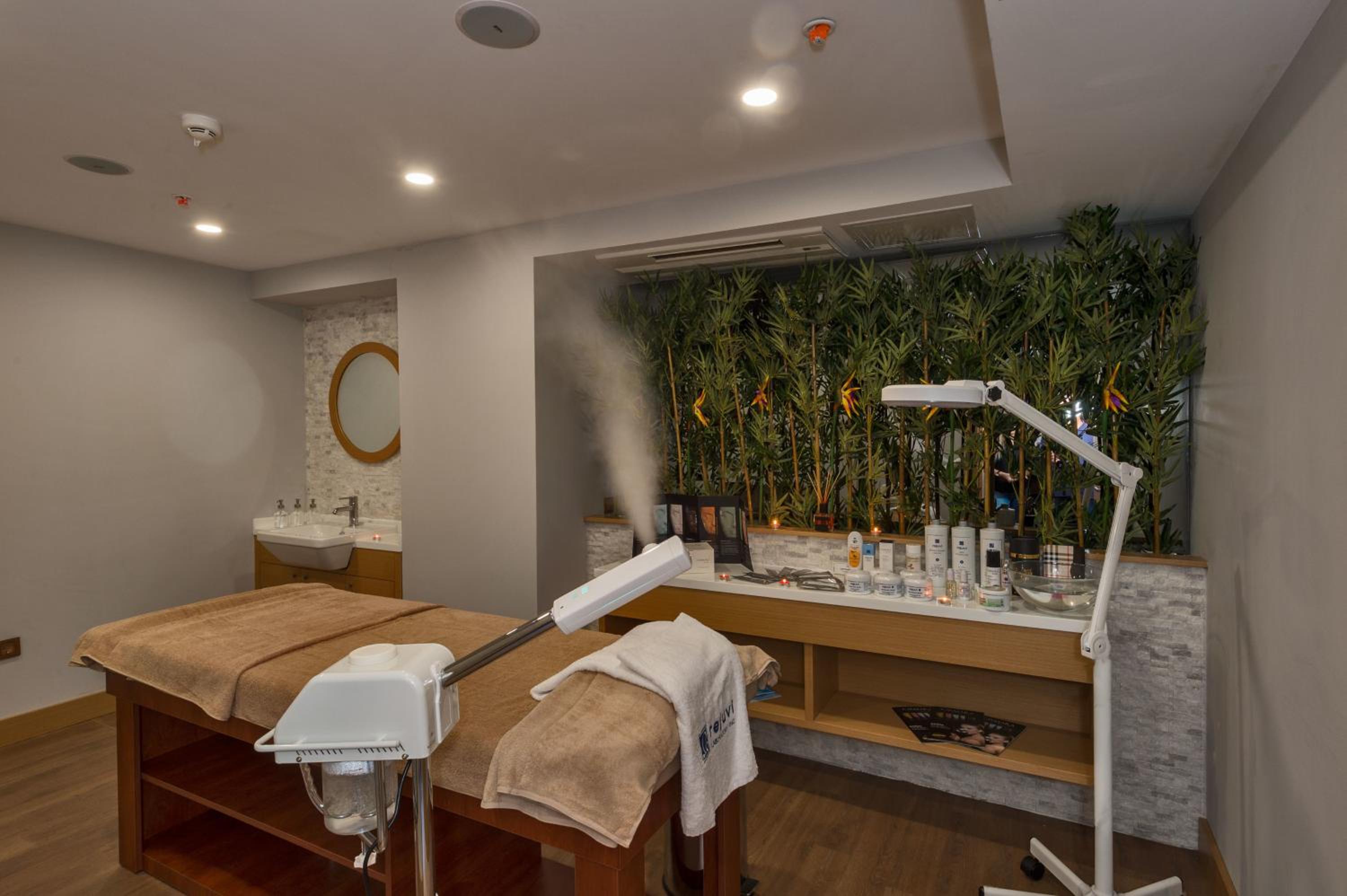 Hotel Boursier 1 & Spa - Image 33