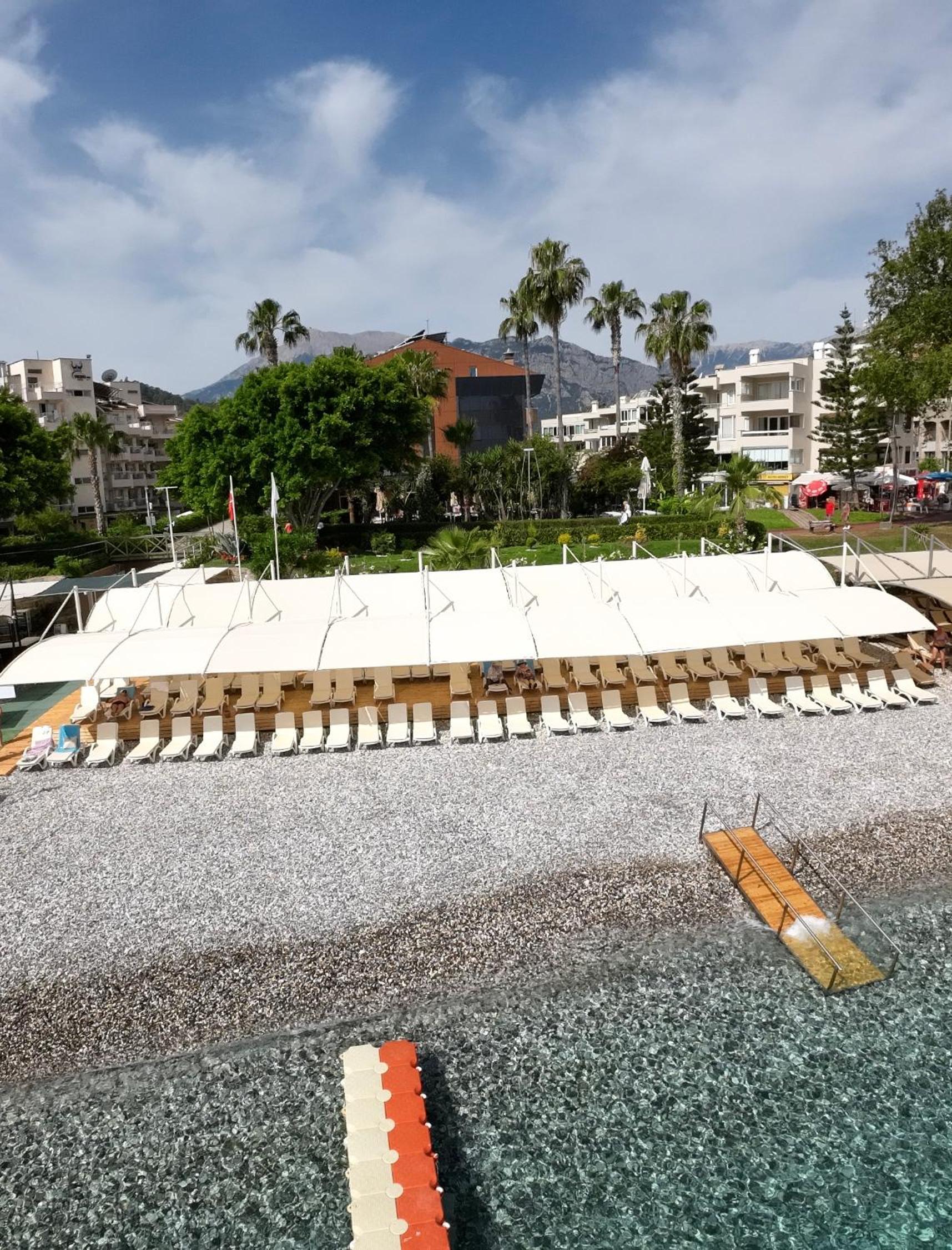 Fame Beach Hotel - Image 15