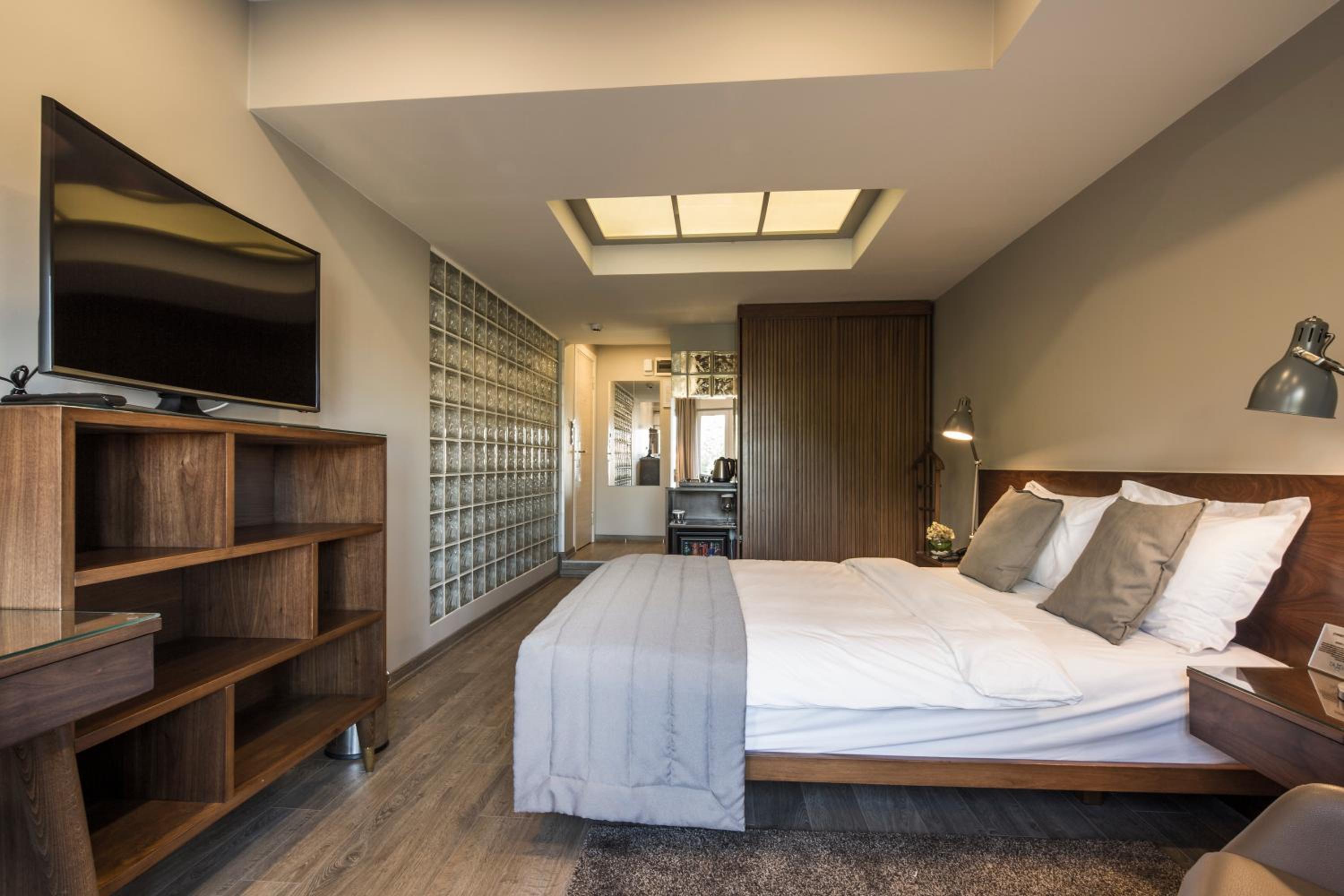 Taxim Suites Residences Istanbul - Image 27