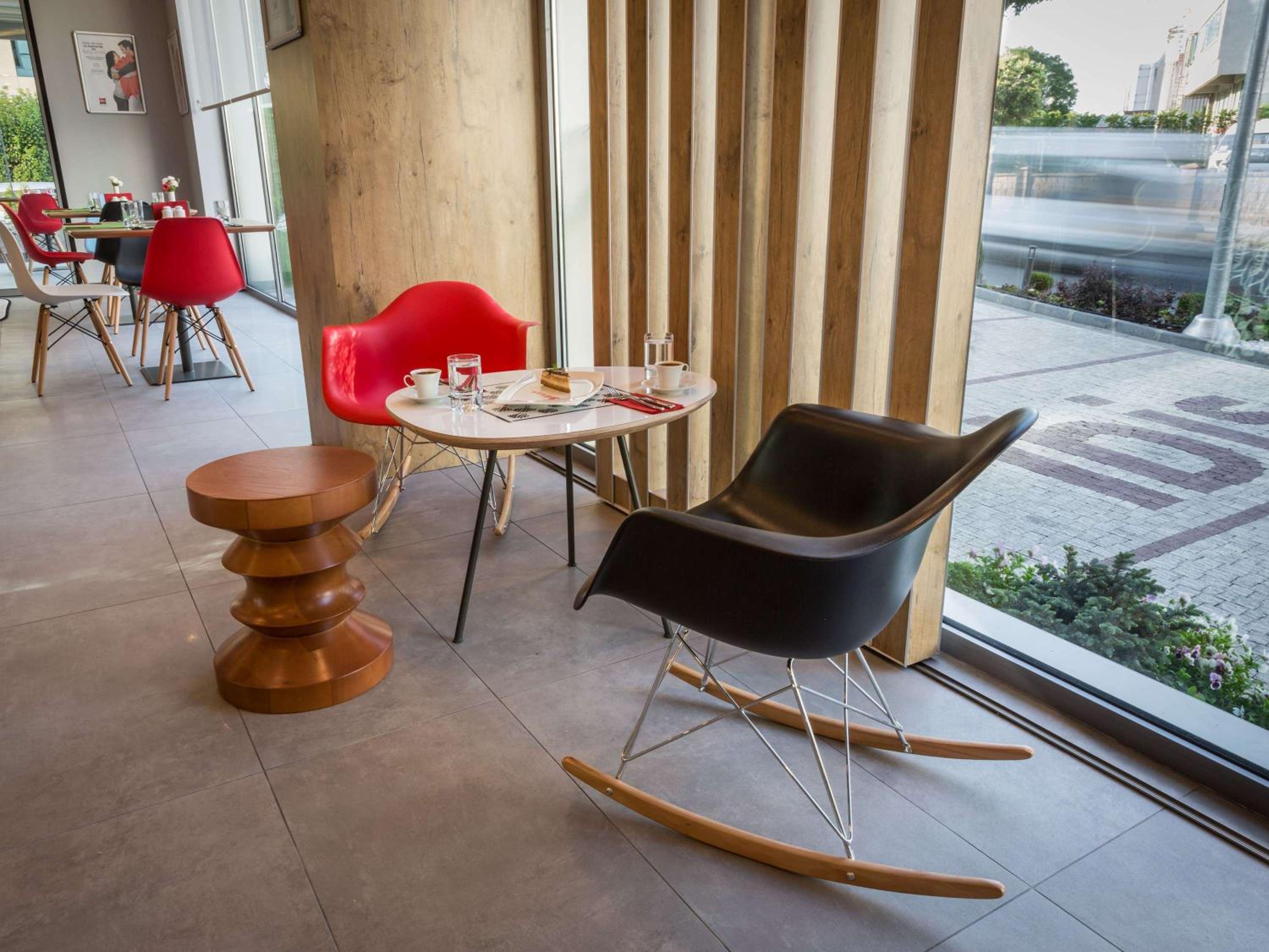 Ibis İstanbul West - Image 23