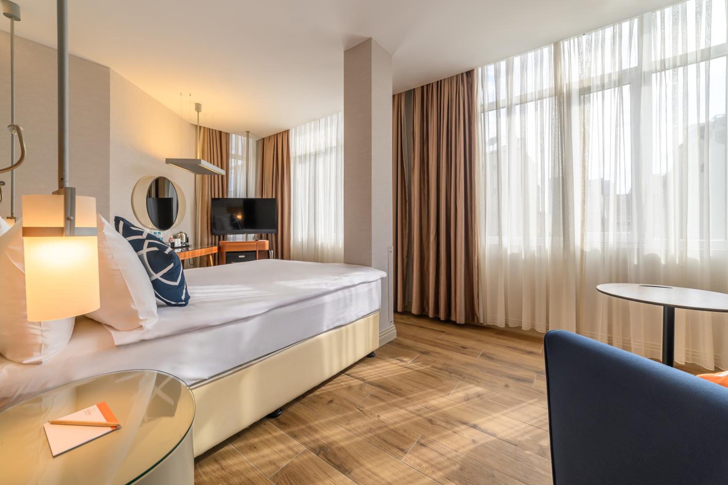 Four Points Flex by Sheraton Istanbul Taksim Square - Image 11