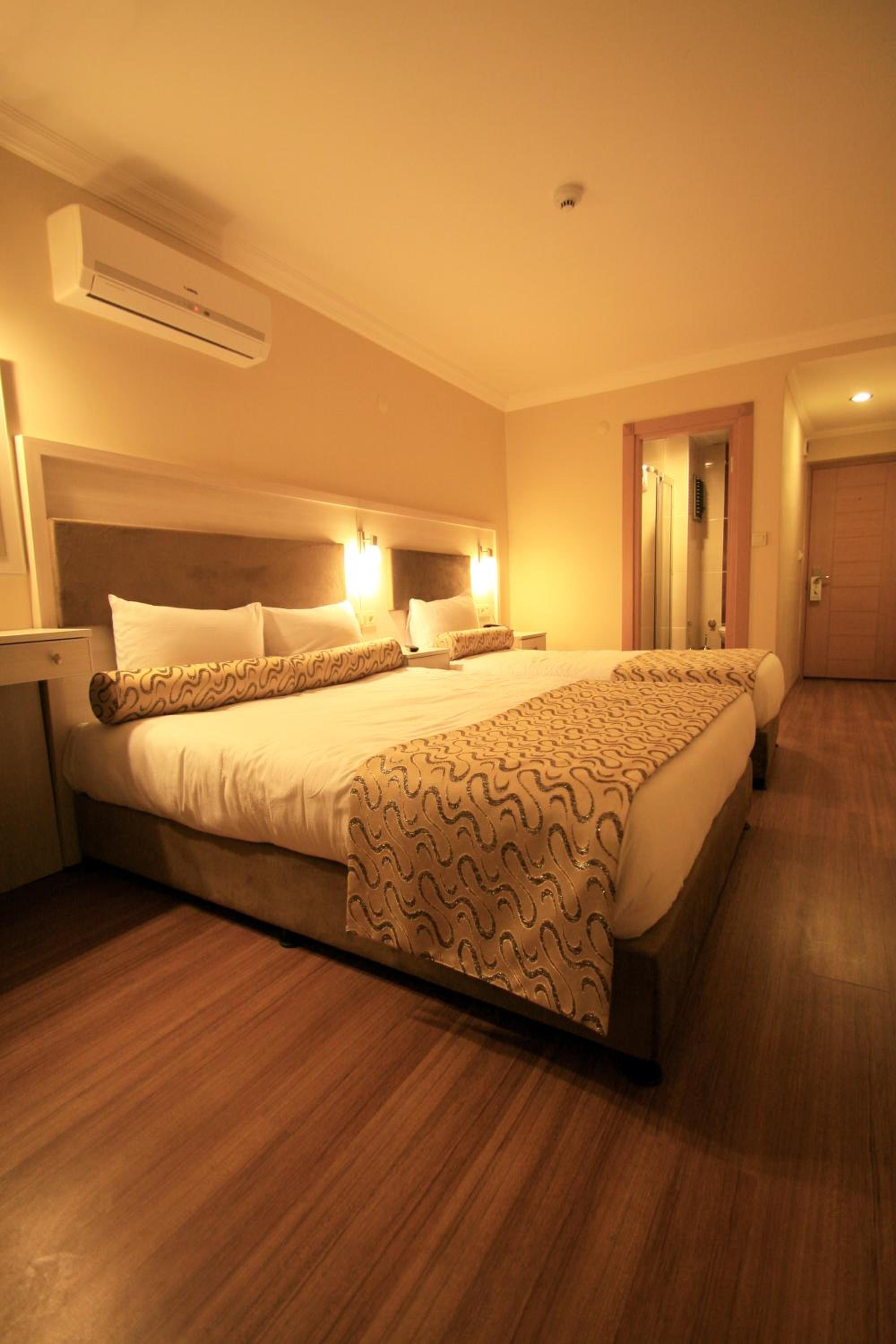Grand Zeybek Hotel - Image 57