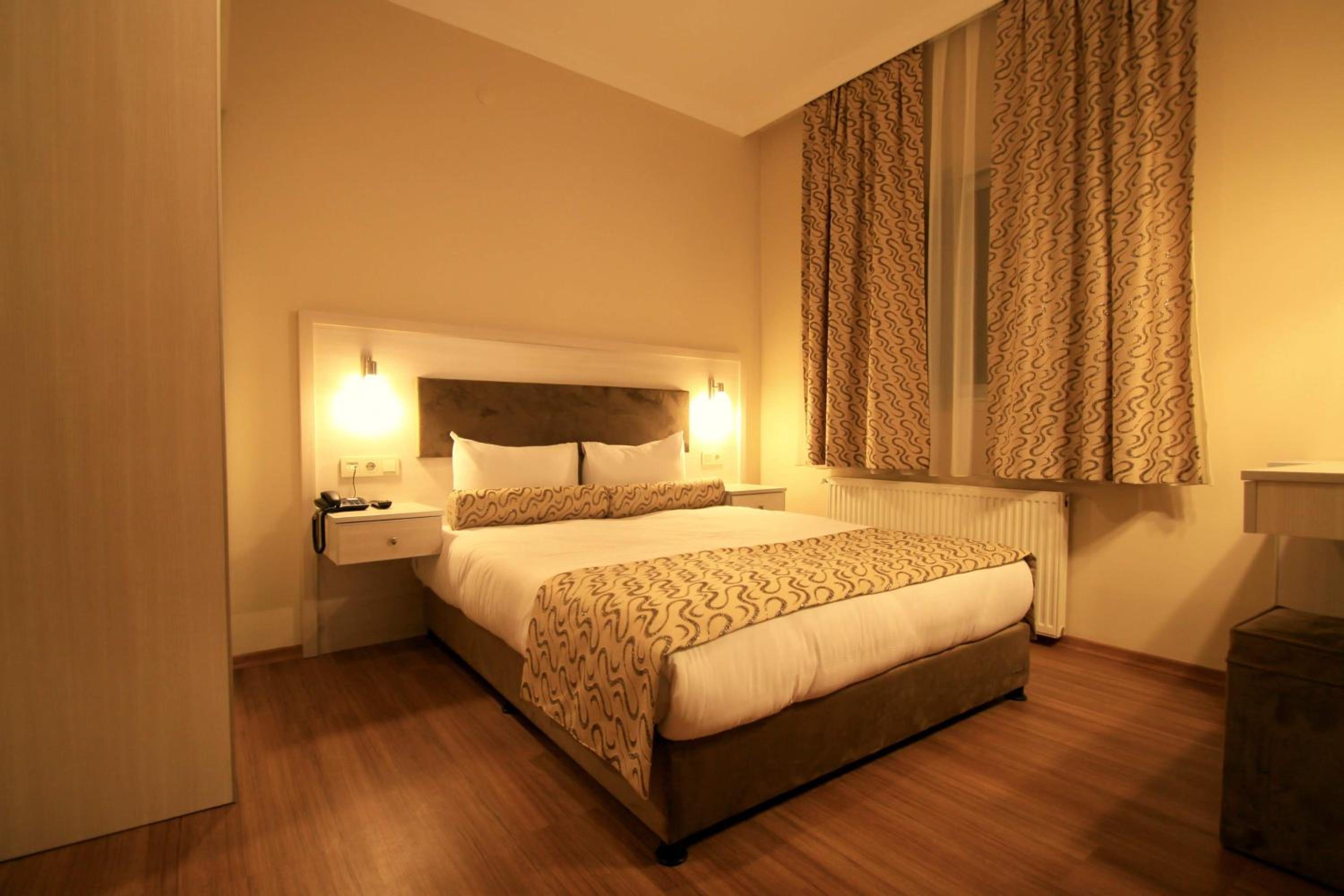 Grand Zeybek Hotel - Image 61