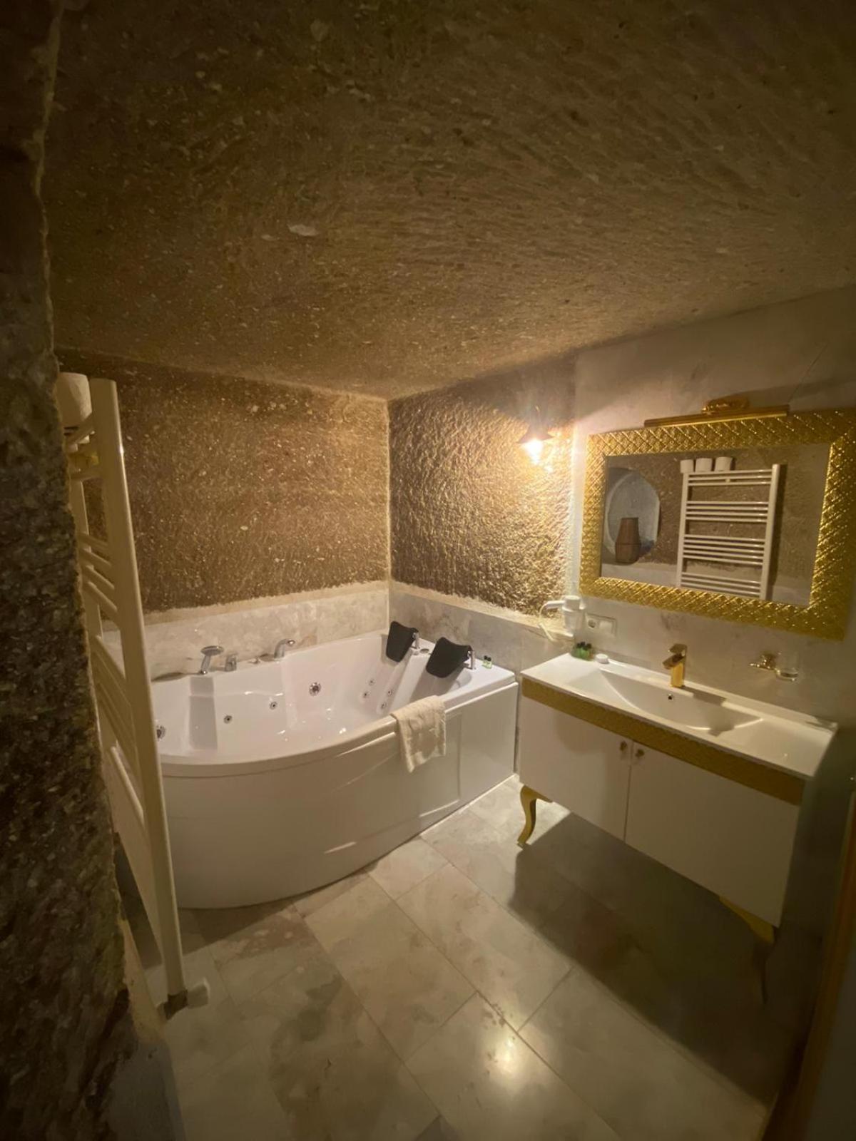 Antique Terrace Cave Suites - Image 78