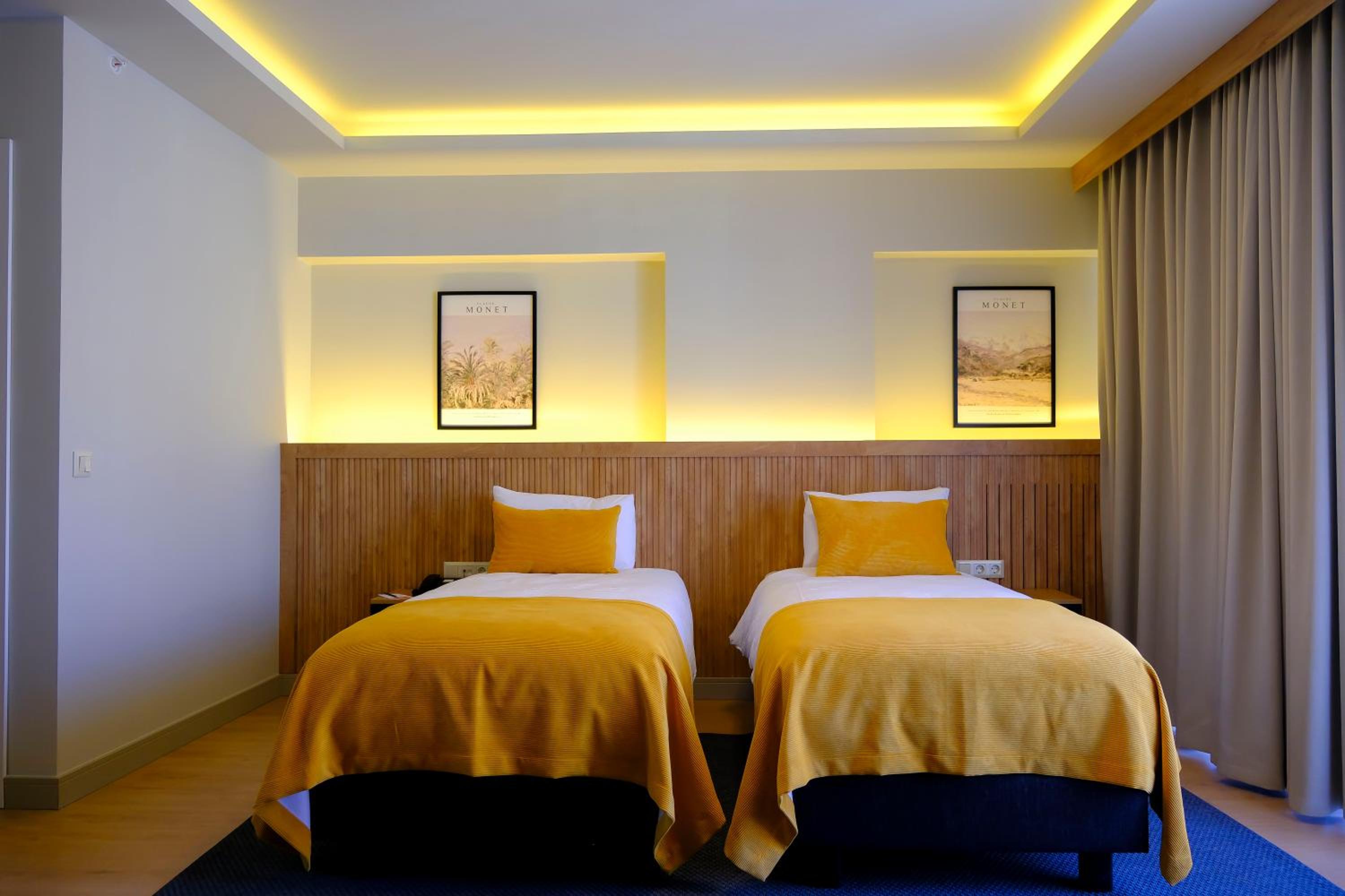 Dugi Hotel - Image 49