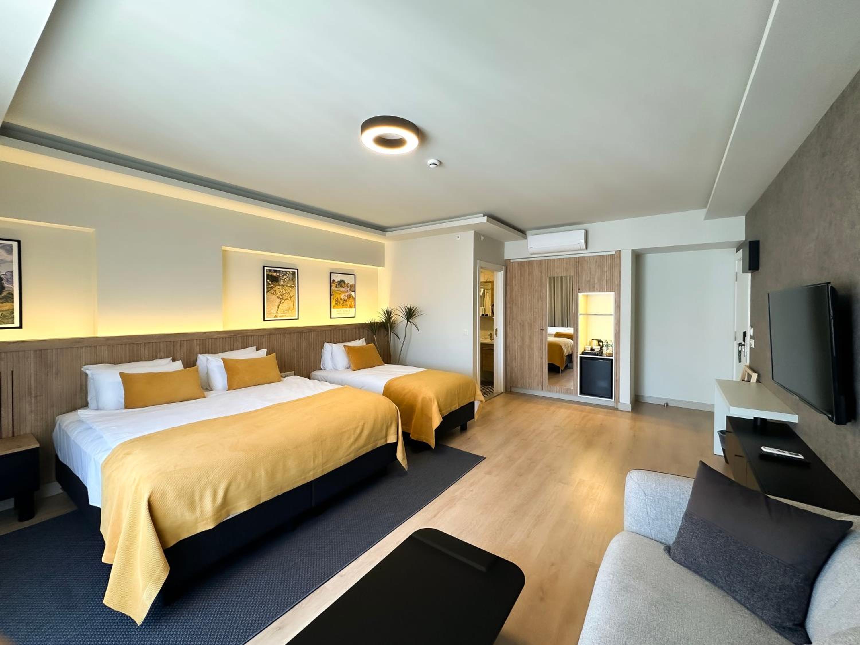 Dugi Hotel - Image 57