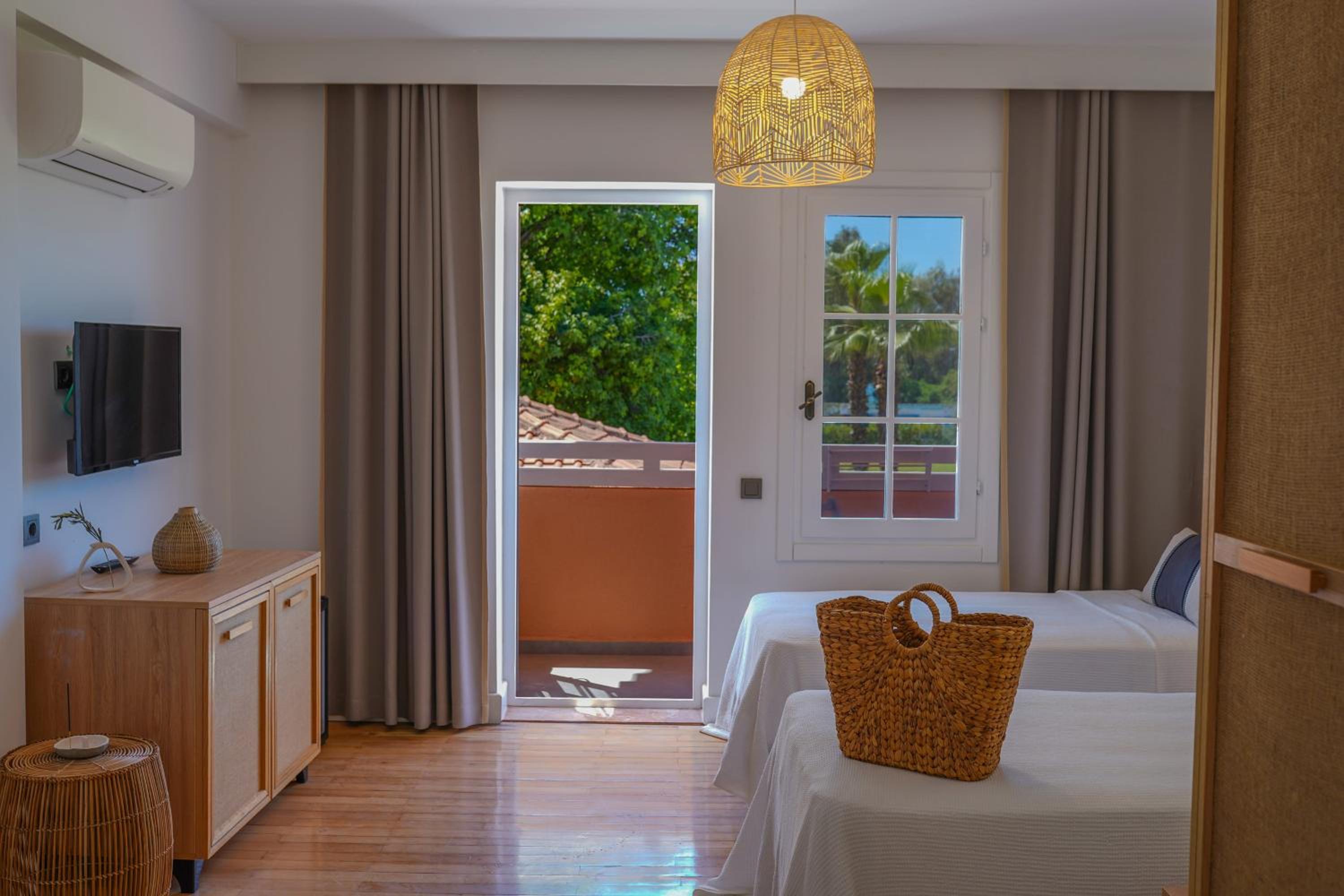 Hotel Club-E --> Club-E Otel - Image 16
