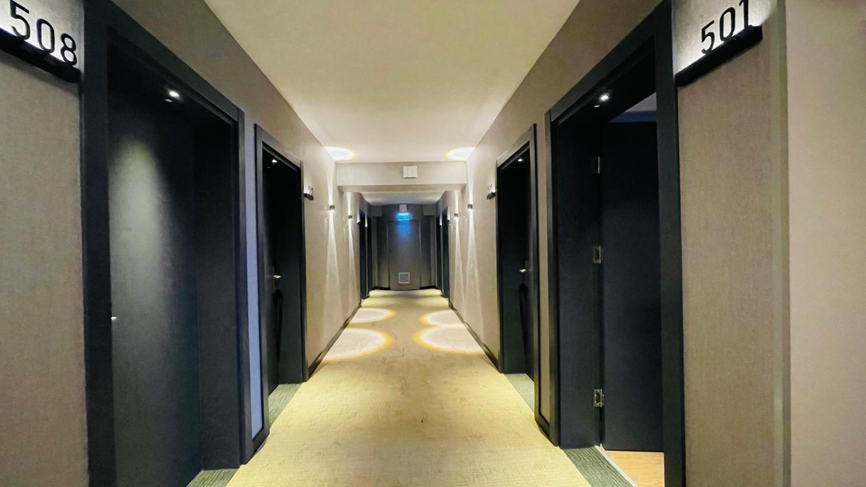 Osmanbey Fatih Hotel - Image 12