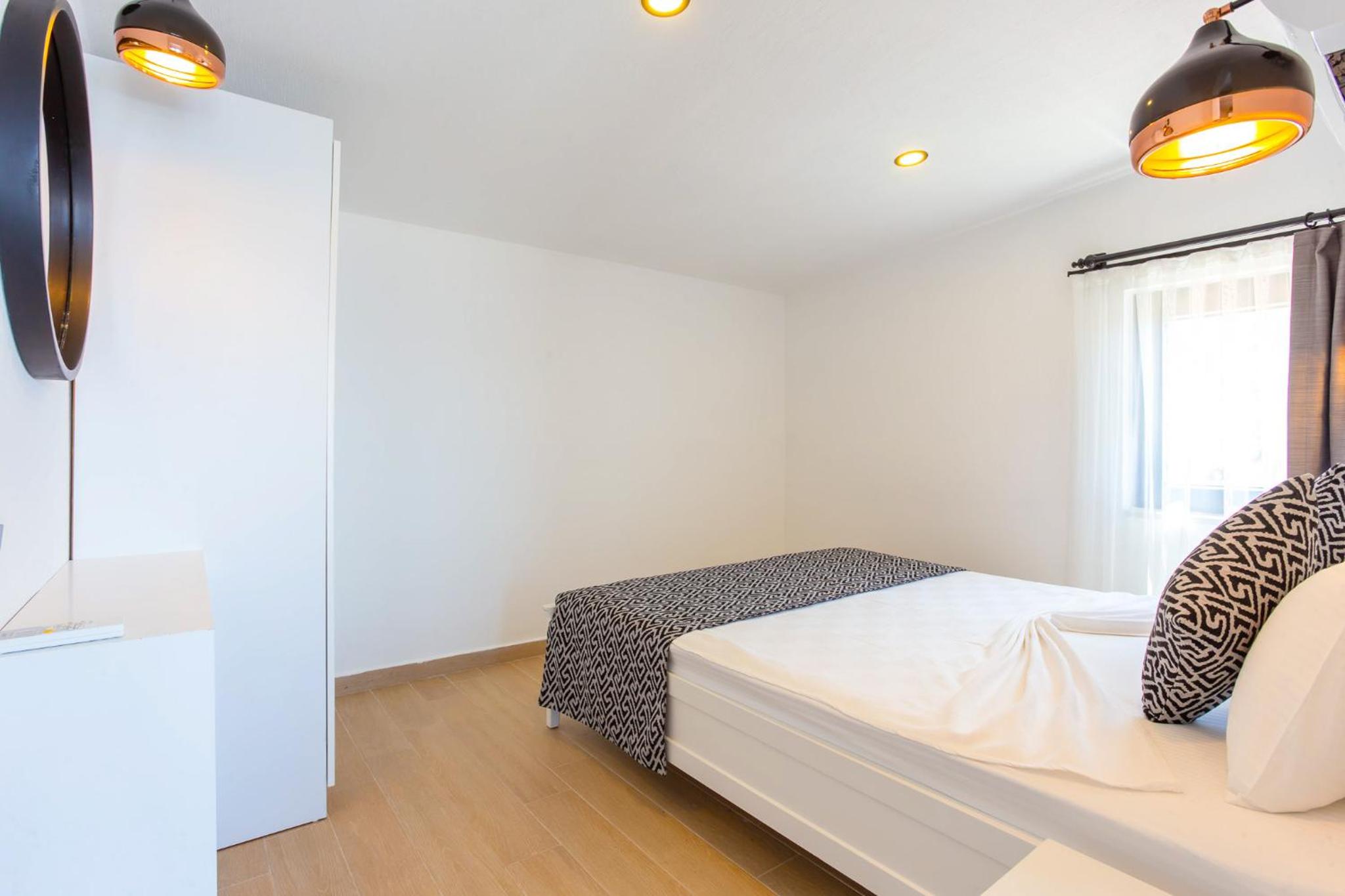Lobelya Suites - Image 60