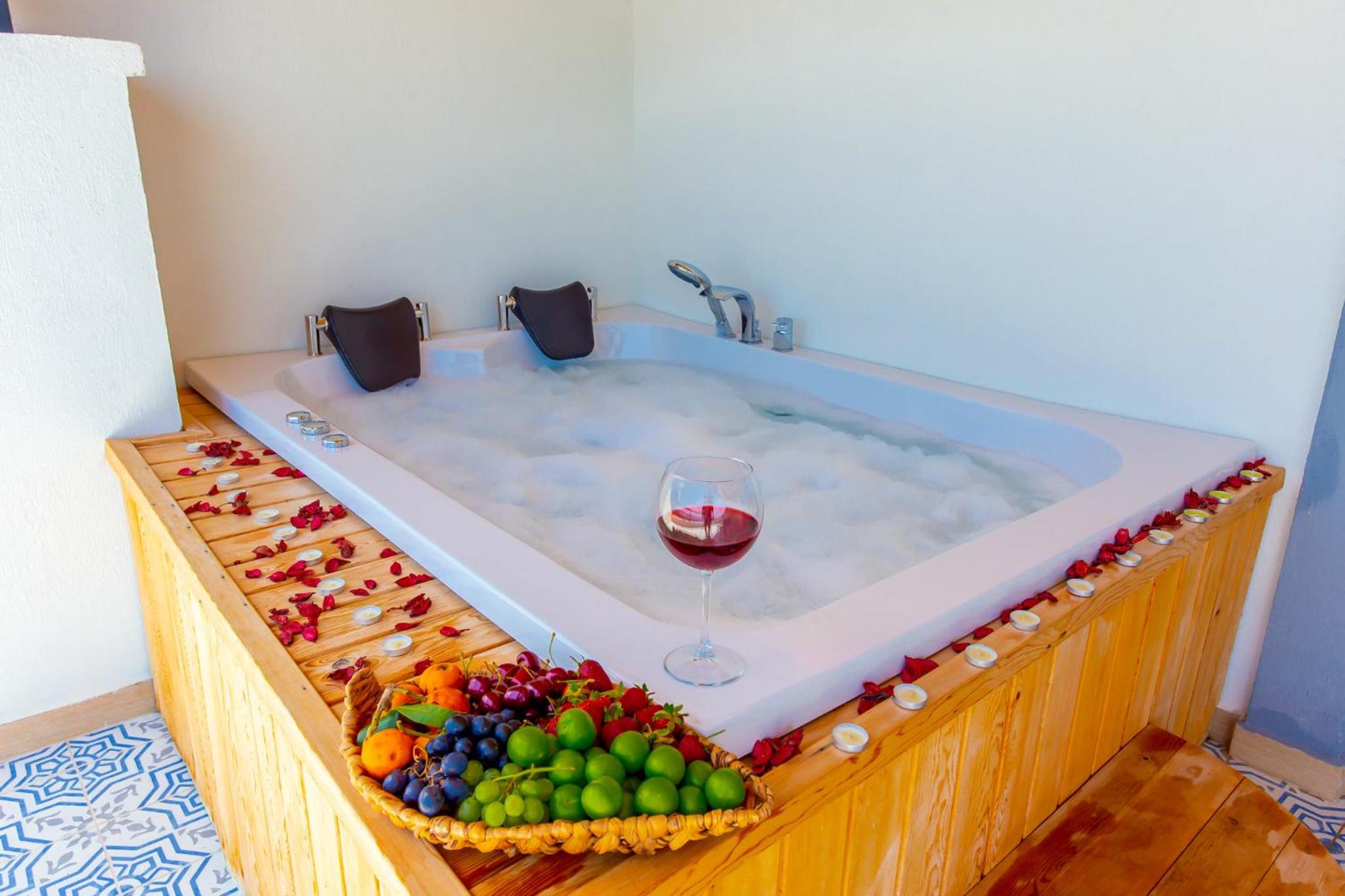 Lobelya Suites - Image 62