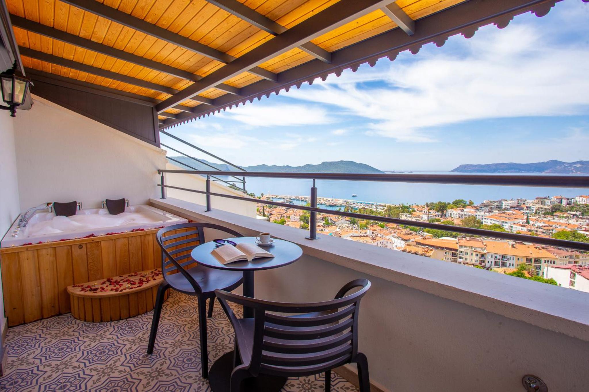 Lobelya Suites - Image 69