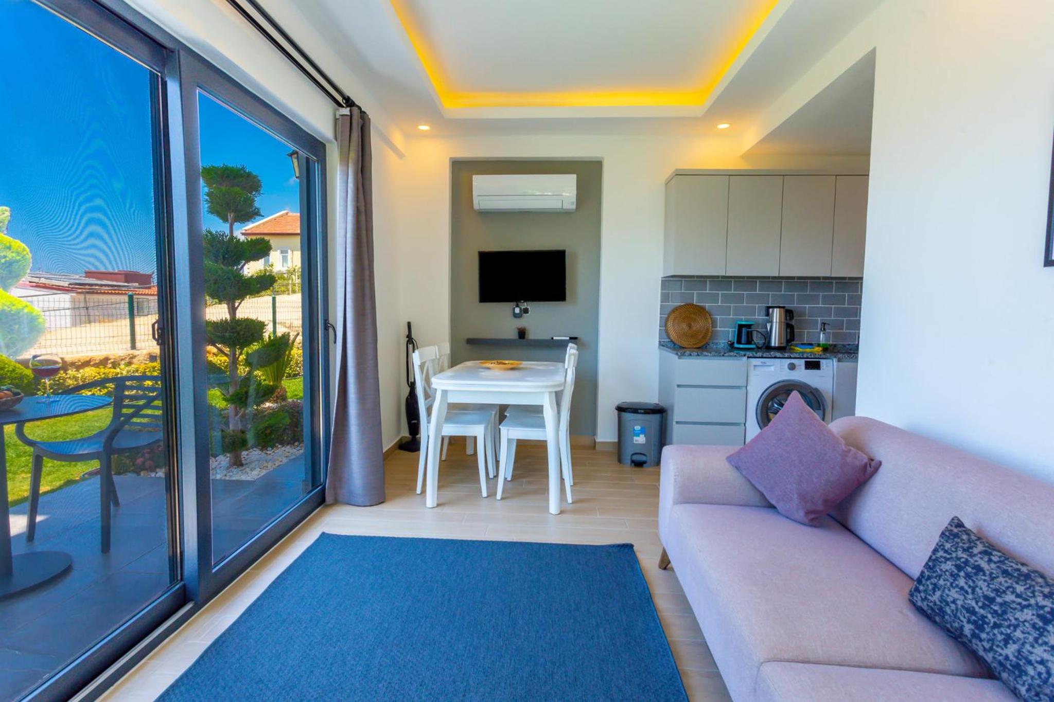 Lobelya Suites - Image 72